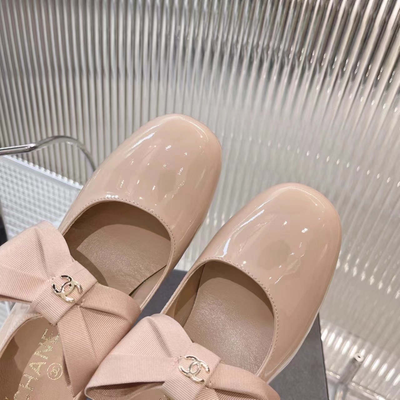 Women Top Quality C*hanel shoes