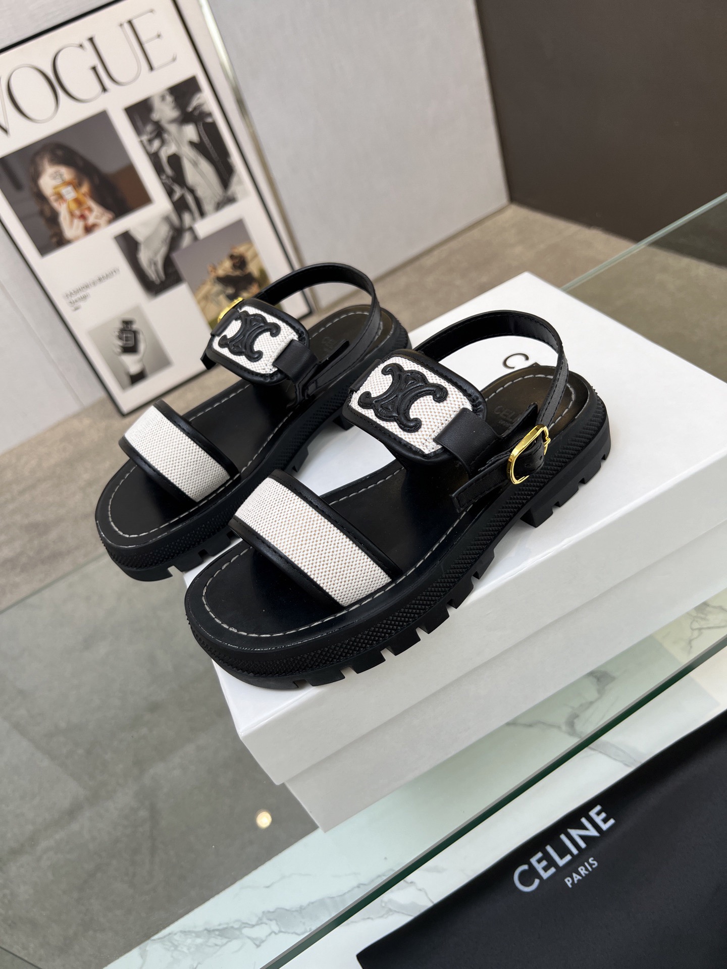 Women Top Quality C*eline shoes