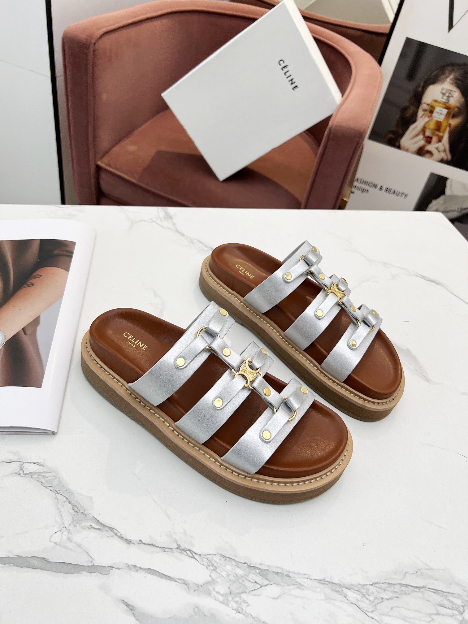 Women Top Quality C*eline shoes