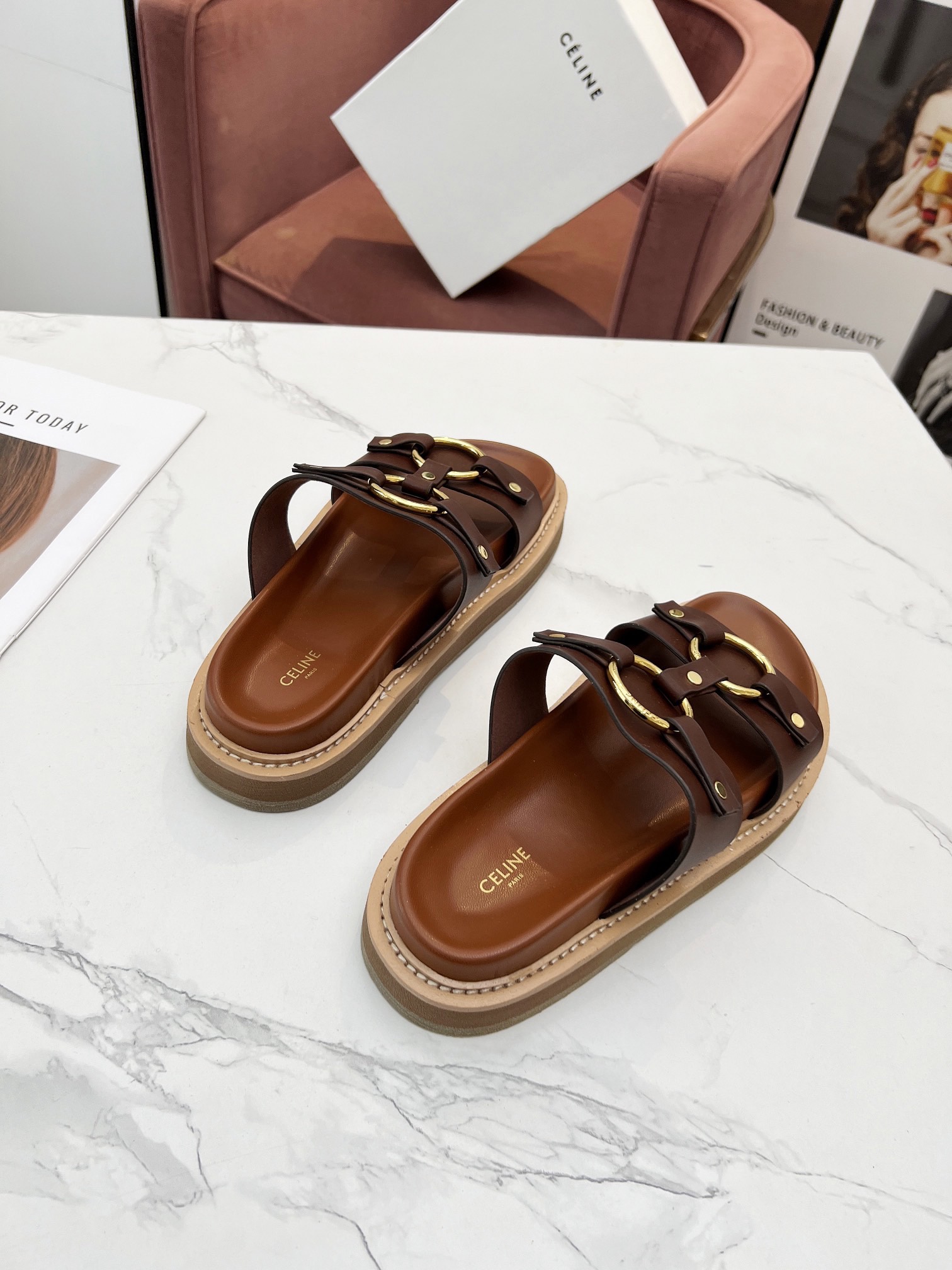 Women Top Quality C*eline shoes