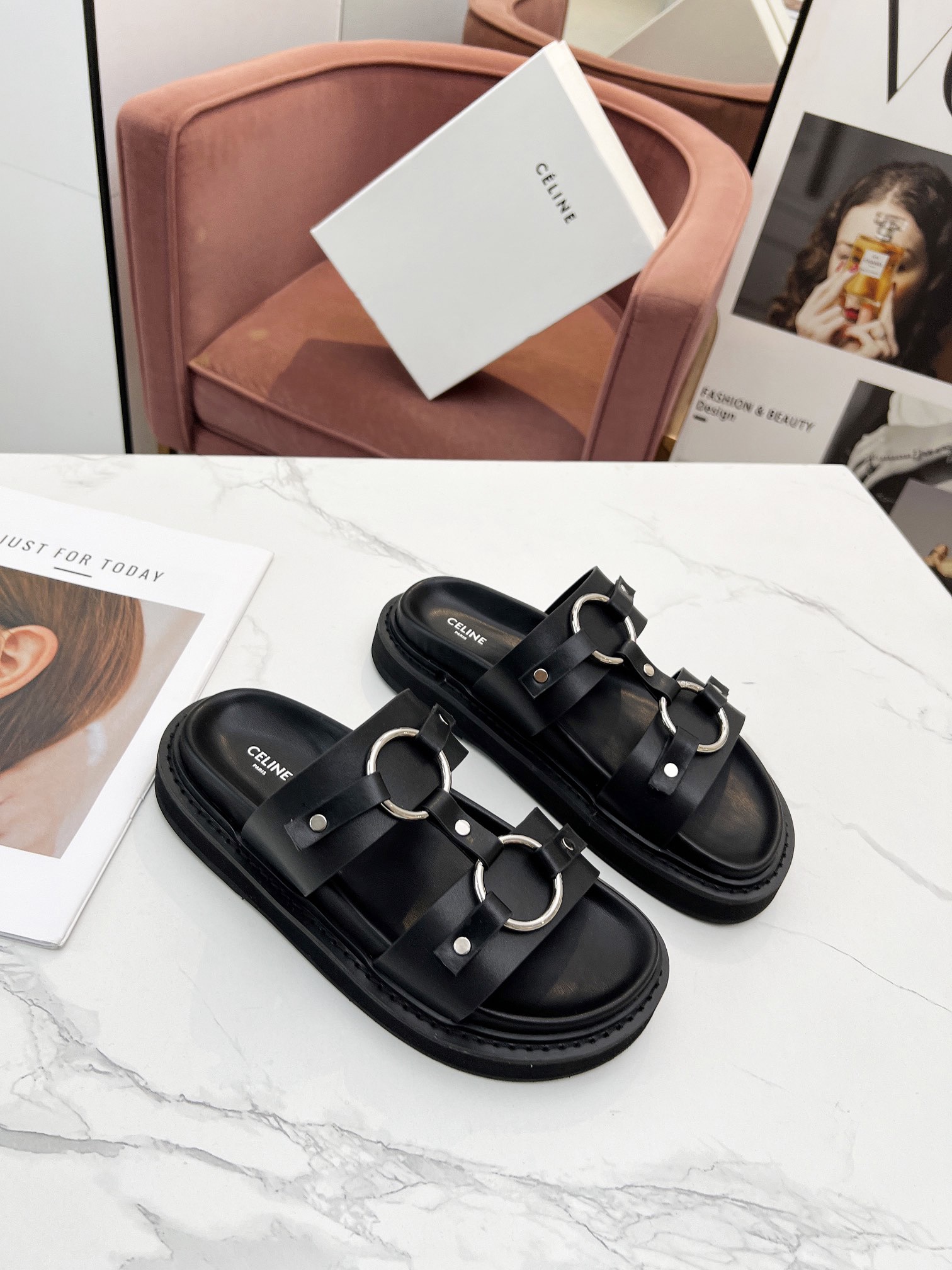 Women Top Quality C*eline shoes