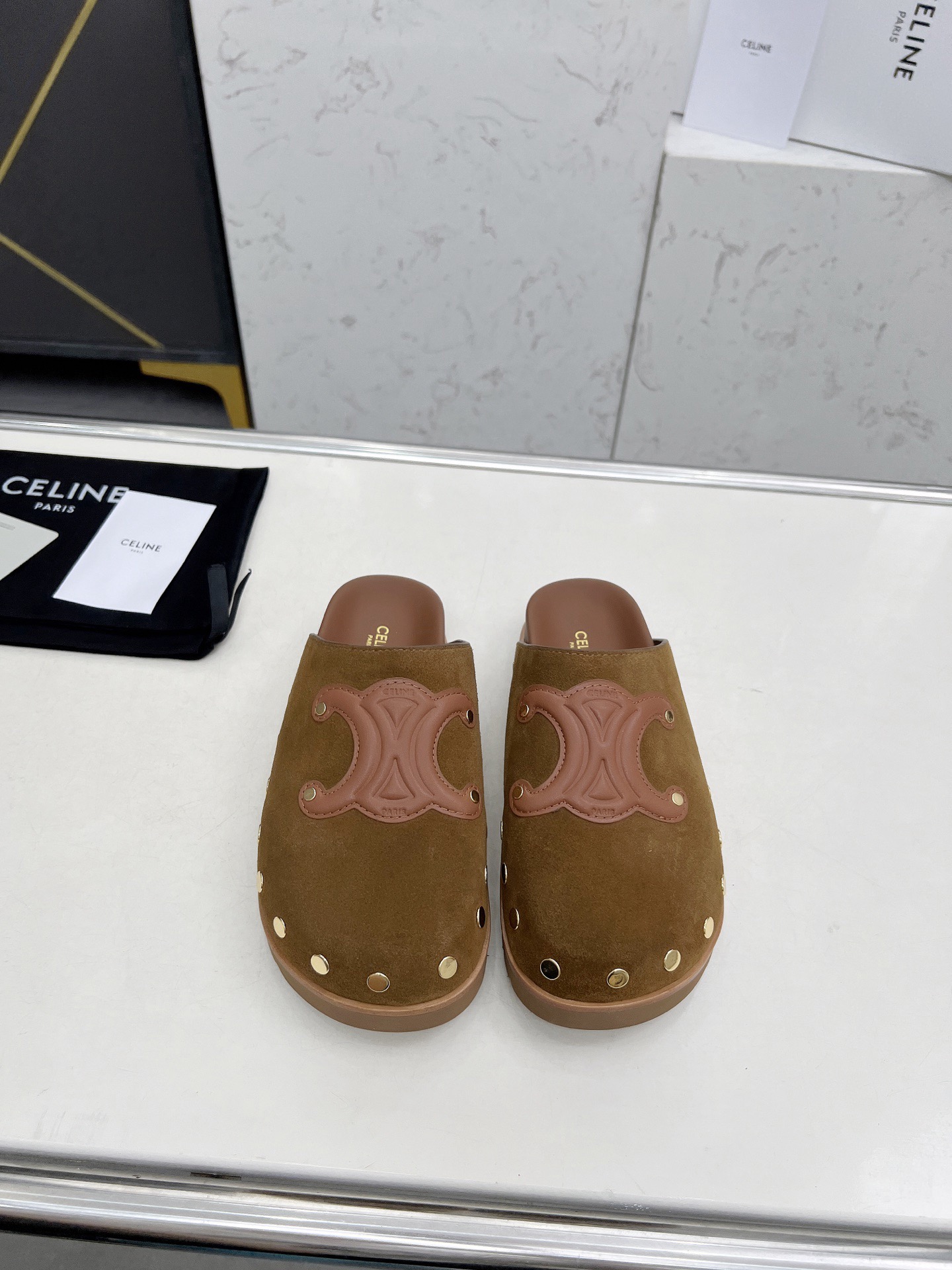 Women Top Quality C*eline shoes