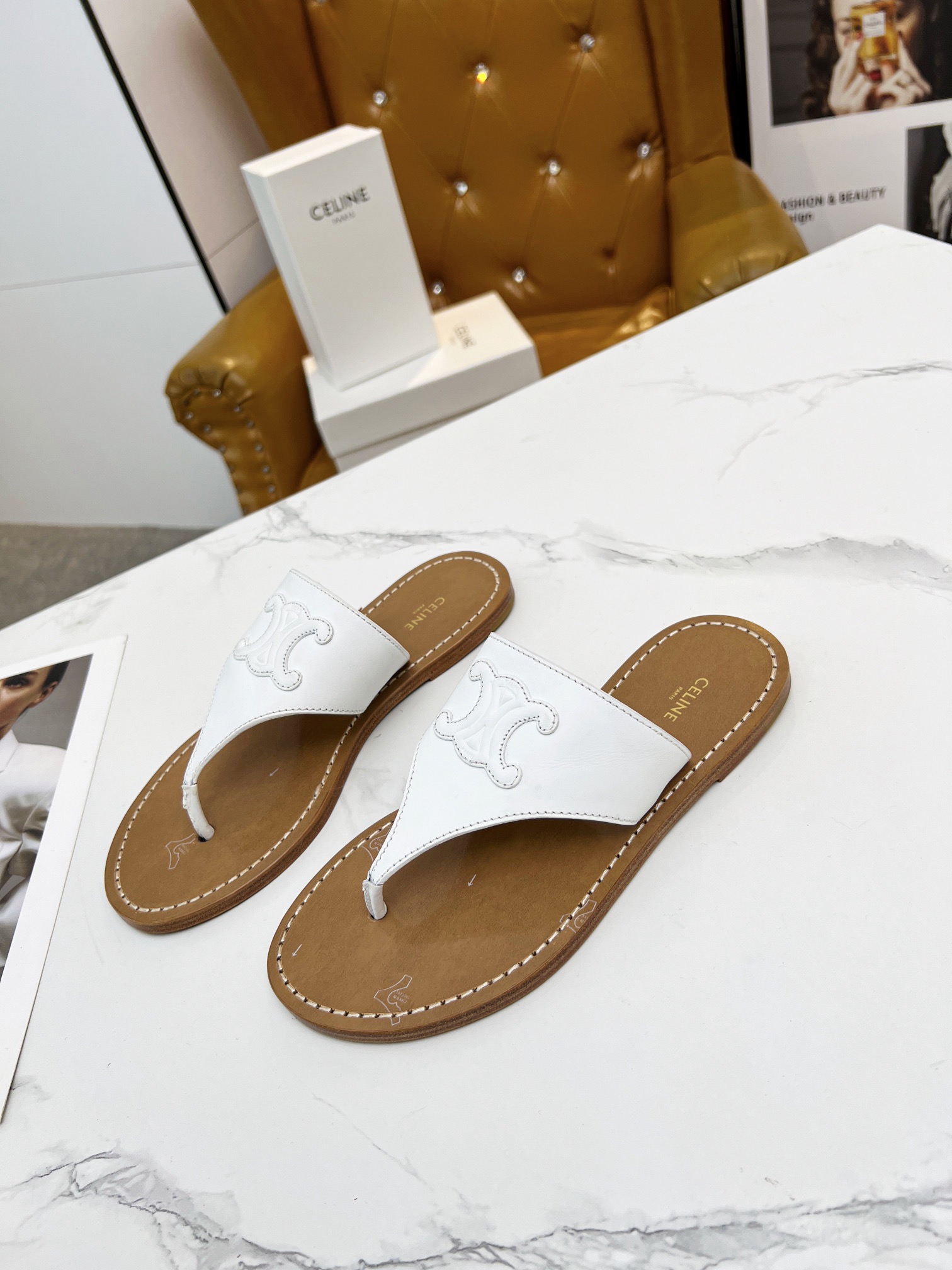 Women Top Quality C*eline shoes