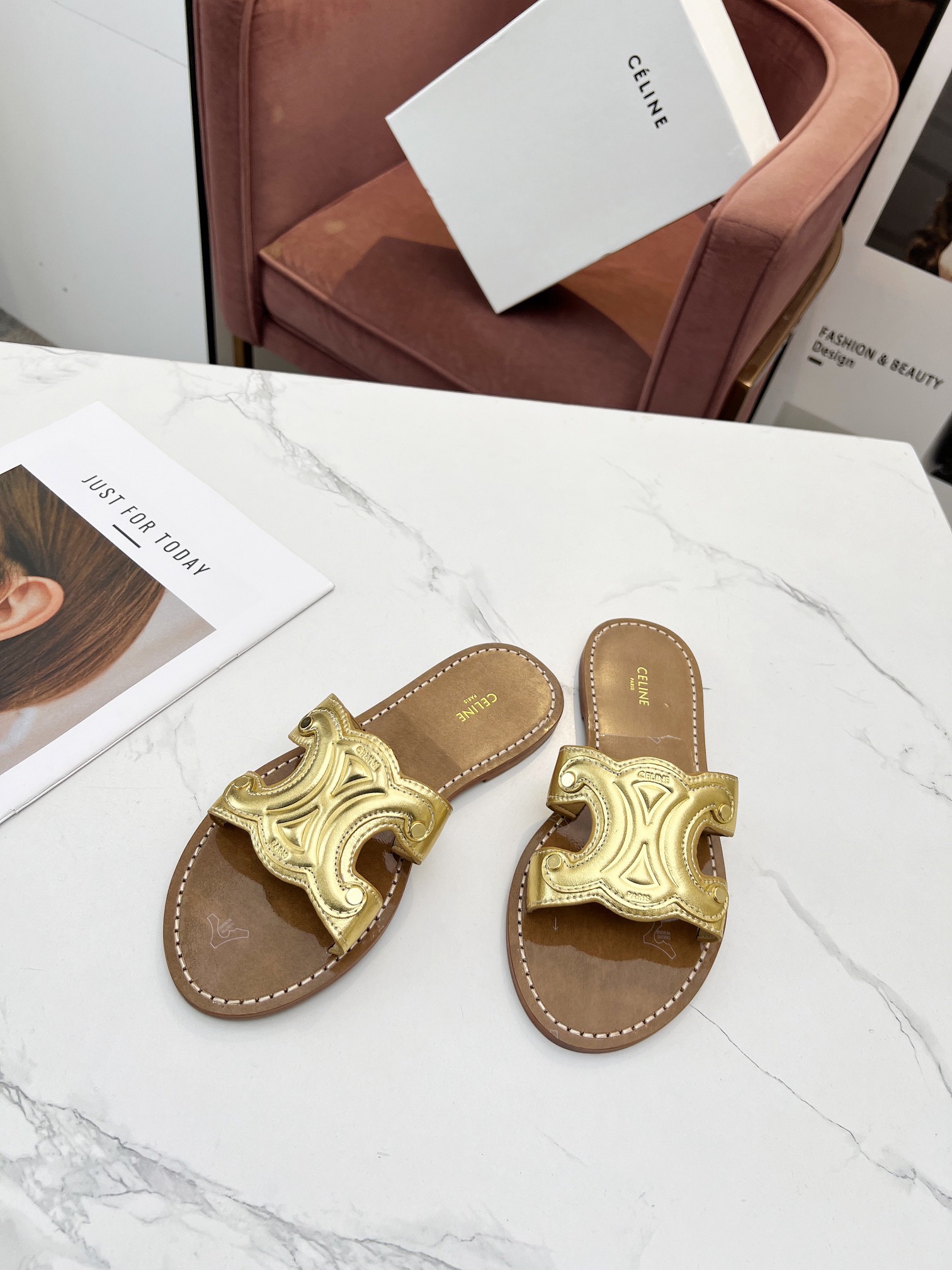 Women Top Quality C*eline shoes