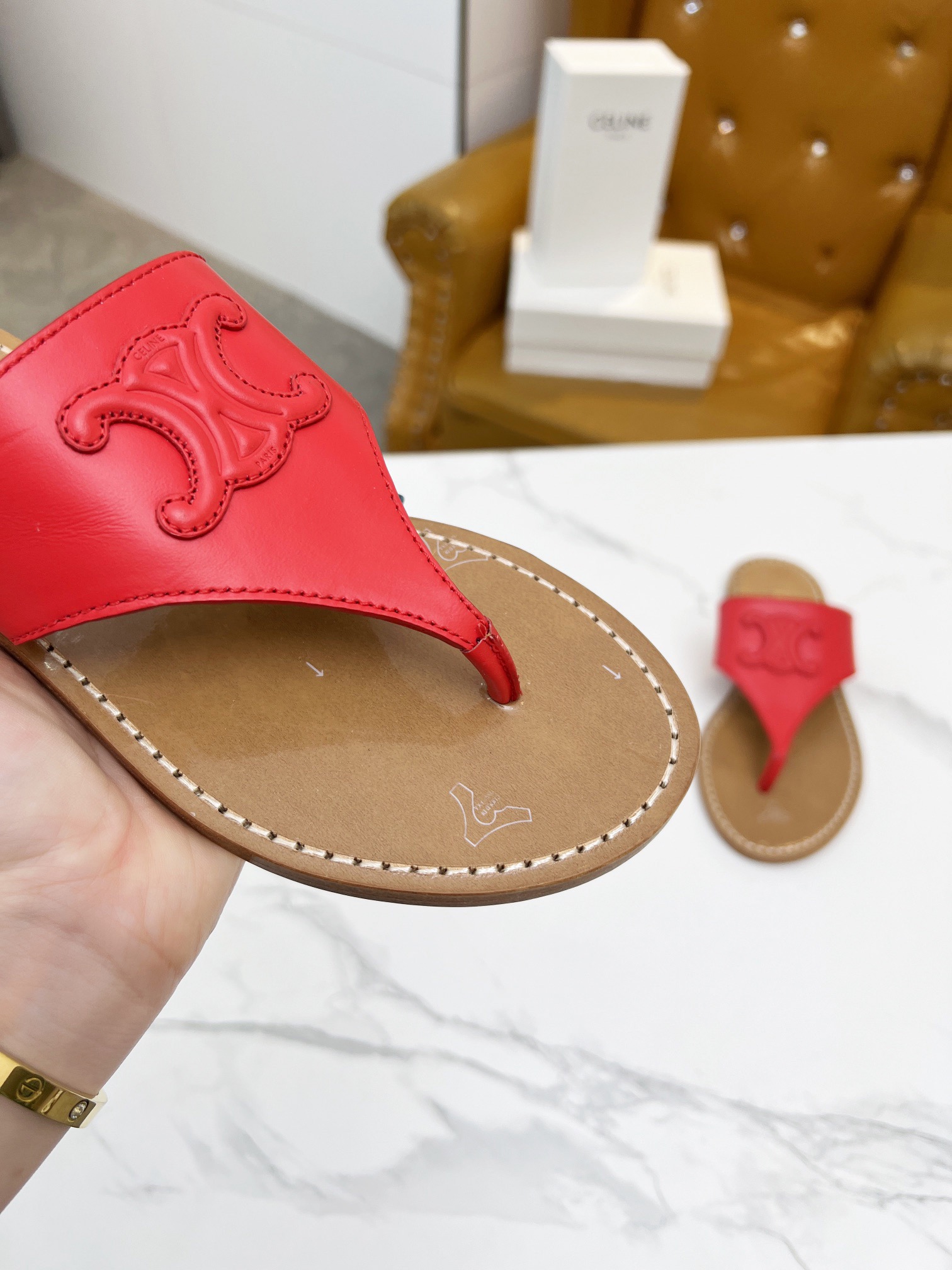 Women Top Quality C*eline shoes