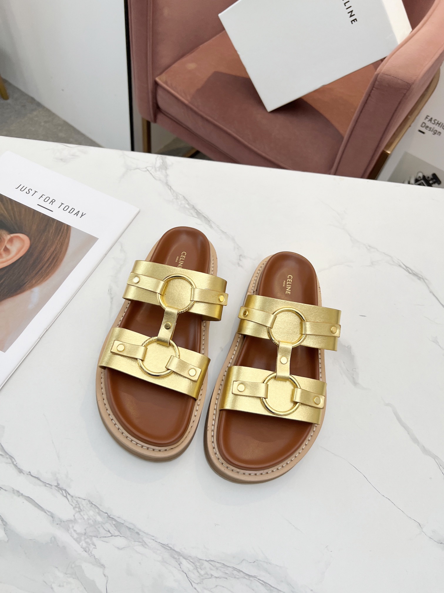 Women Top Quality C*eline shoes