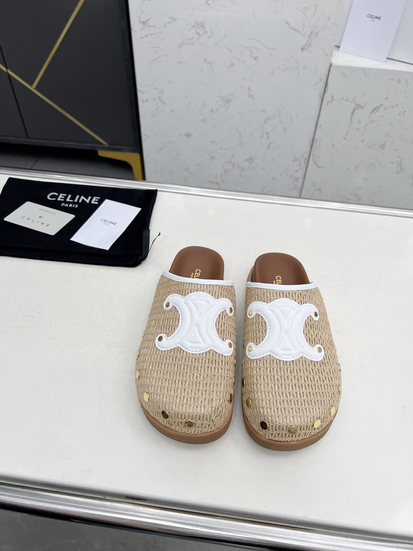Women Top Quality C*eline shoes