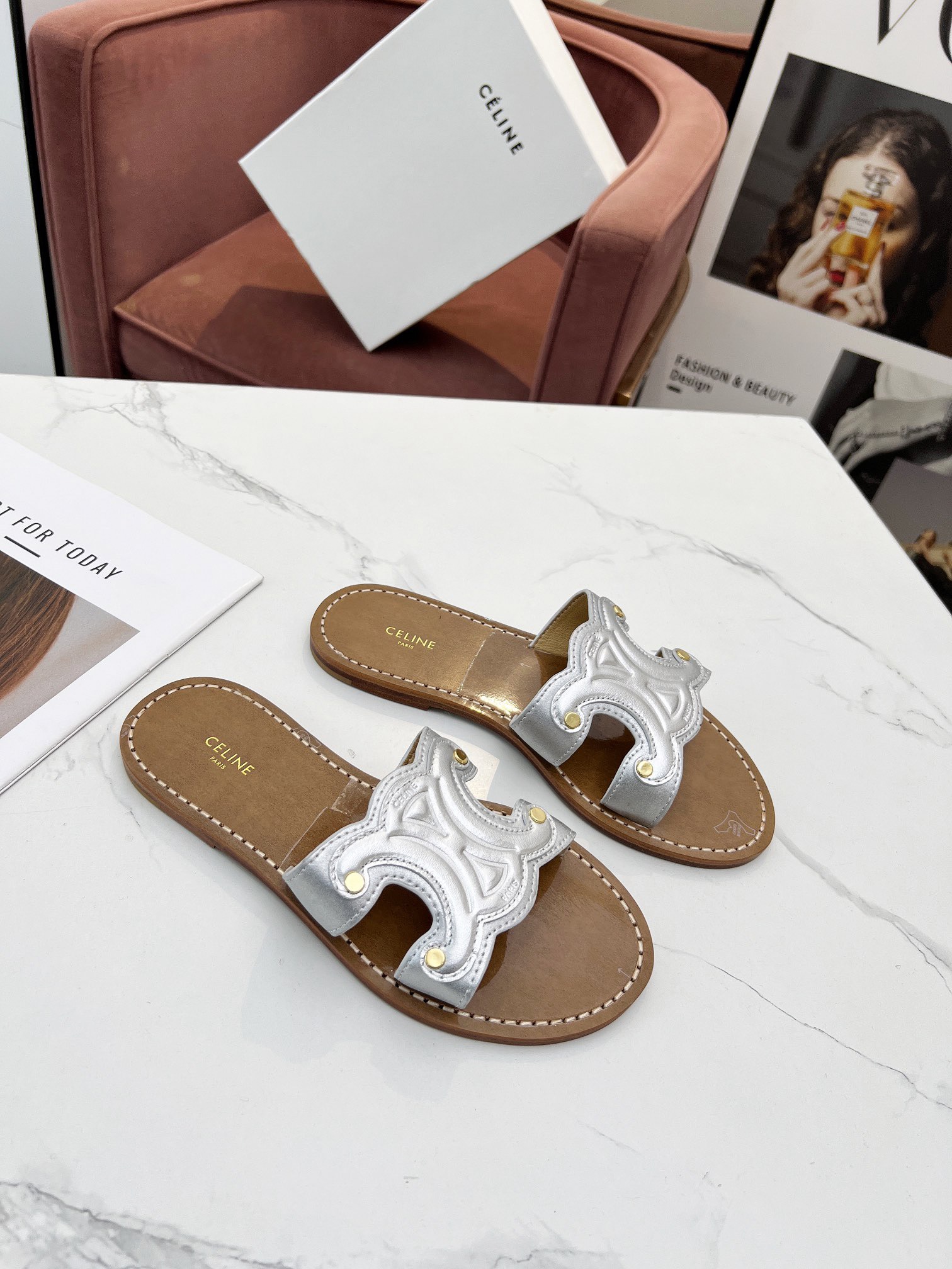 Women Top Quality C*eline shoes