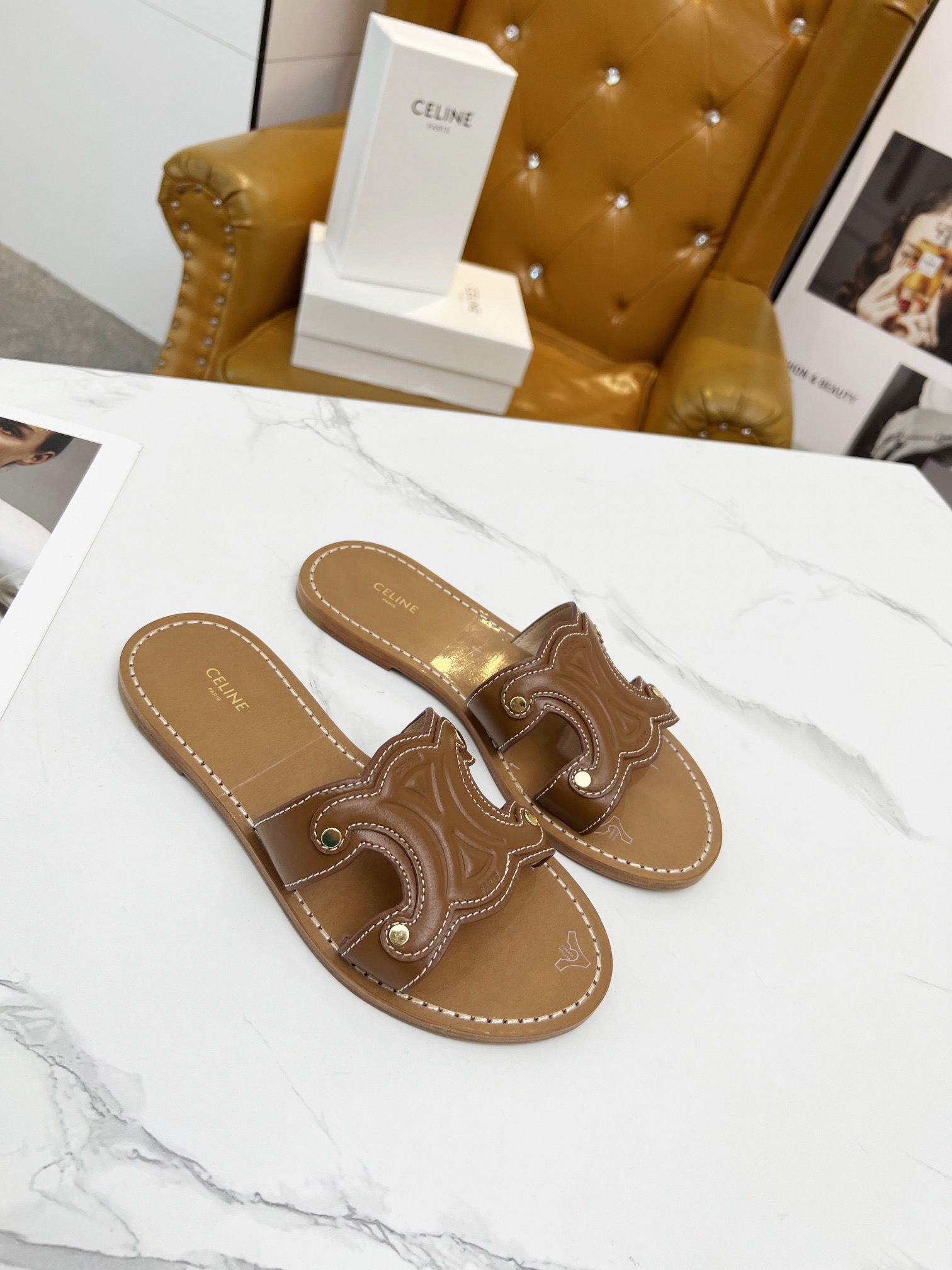 Women Top Quality C*eline shoes