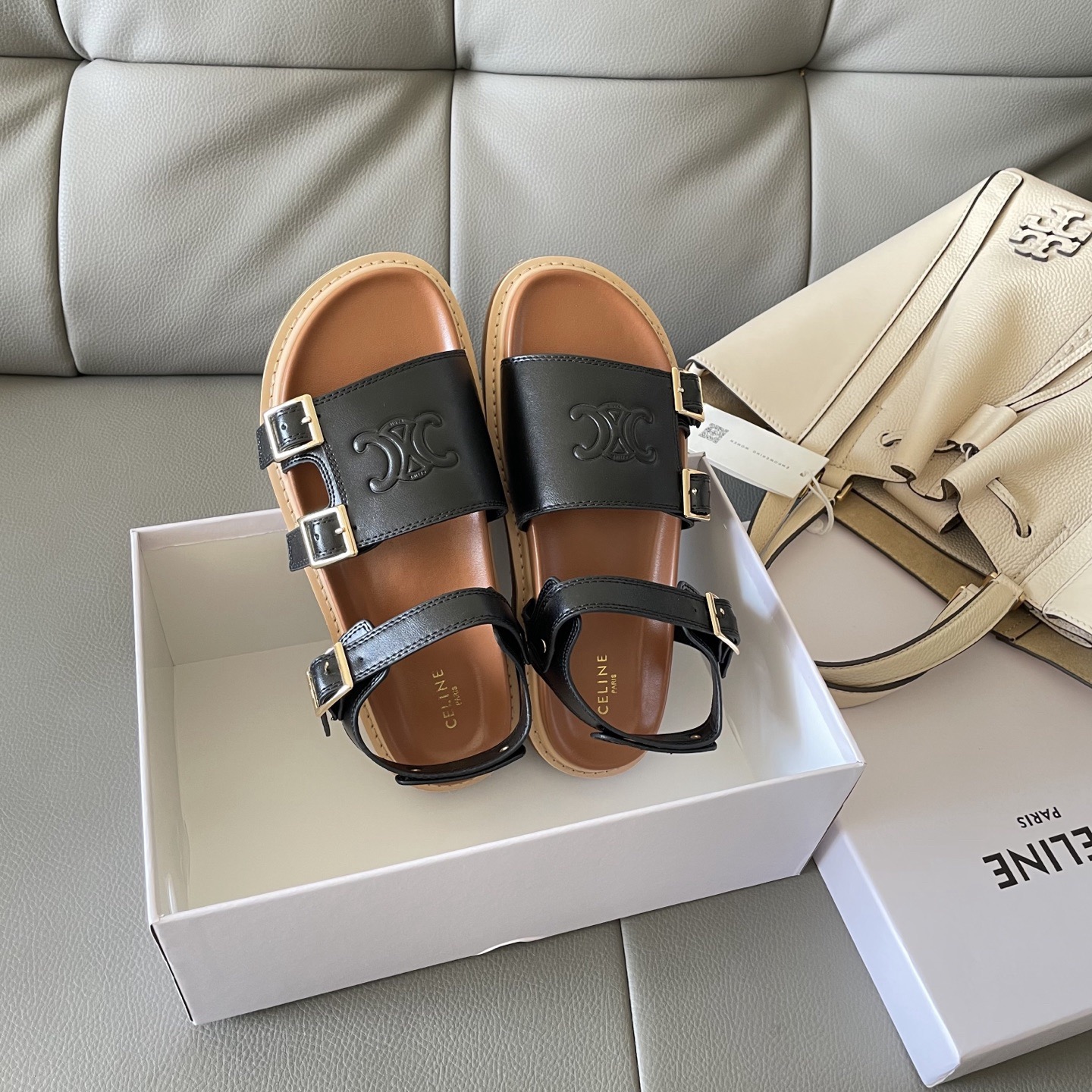 Women Top Quality C*eline shoes