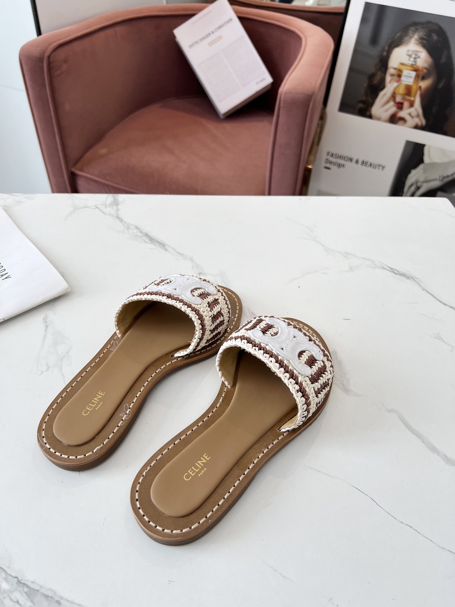 Women Top Quality C*eline shoes