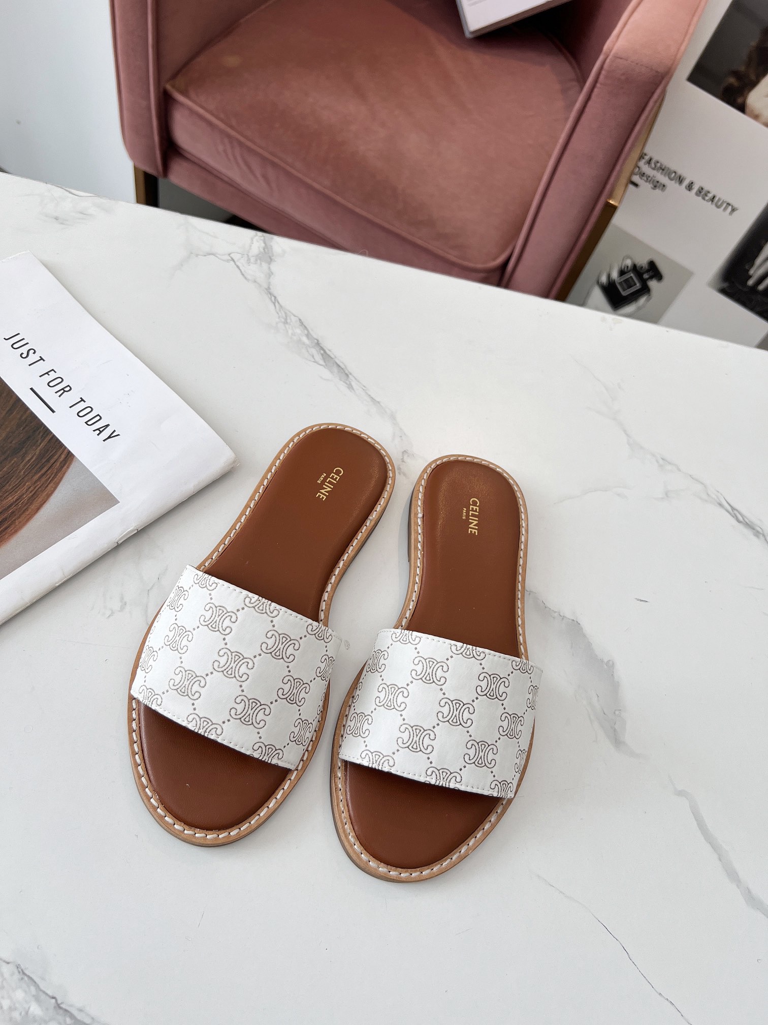 Women Top Quality C*eline shoes