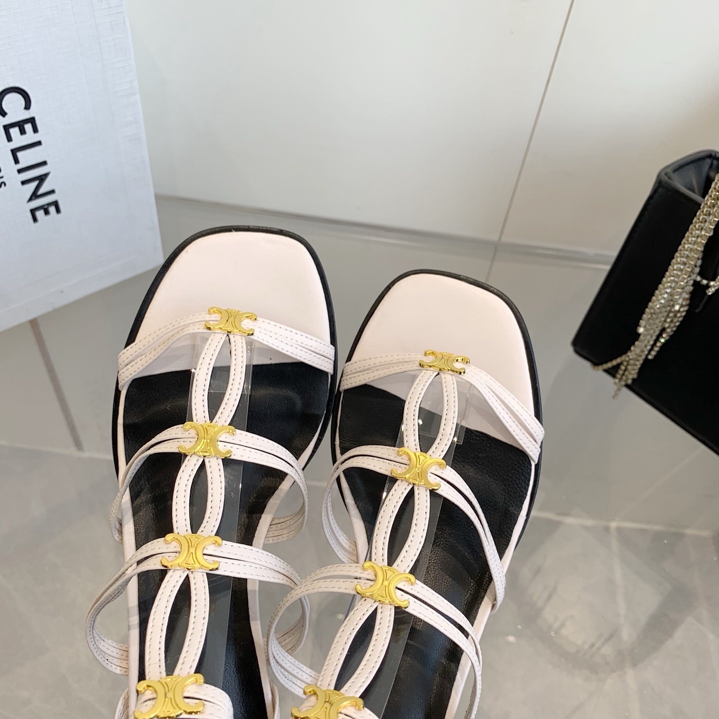 Women Top Quality C*eline shoes