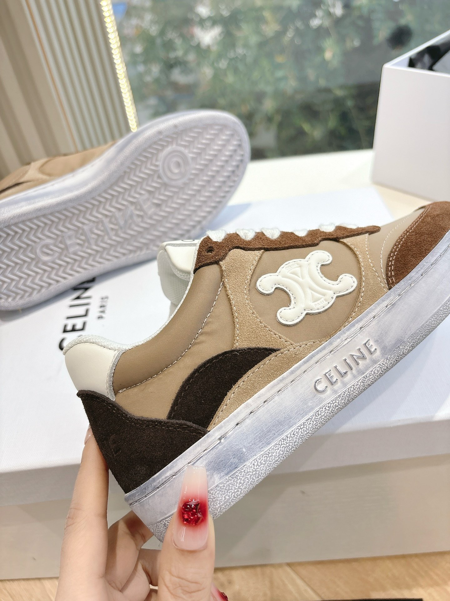 Women Top Quality C*eline shoes