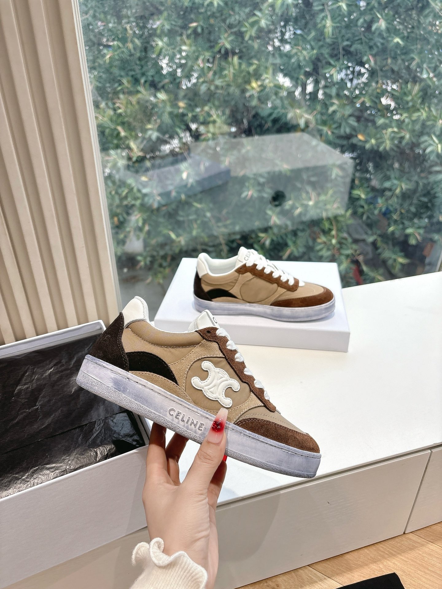 Women Top Quality C*eline shoes
