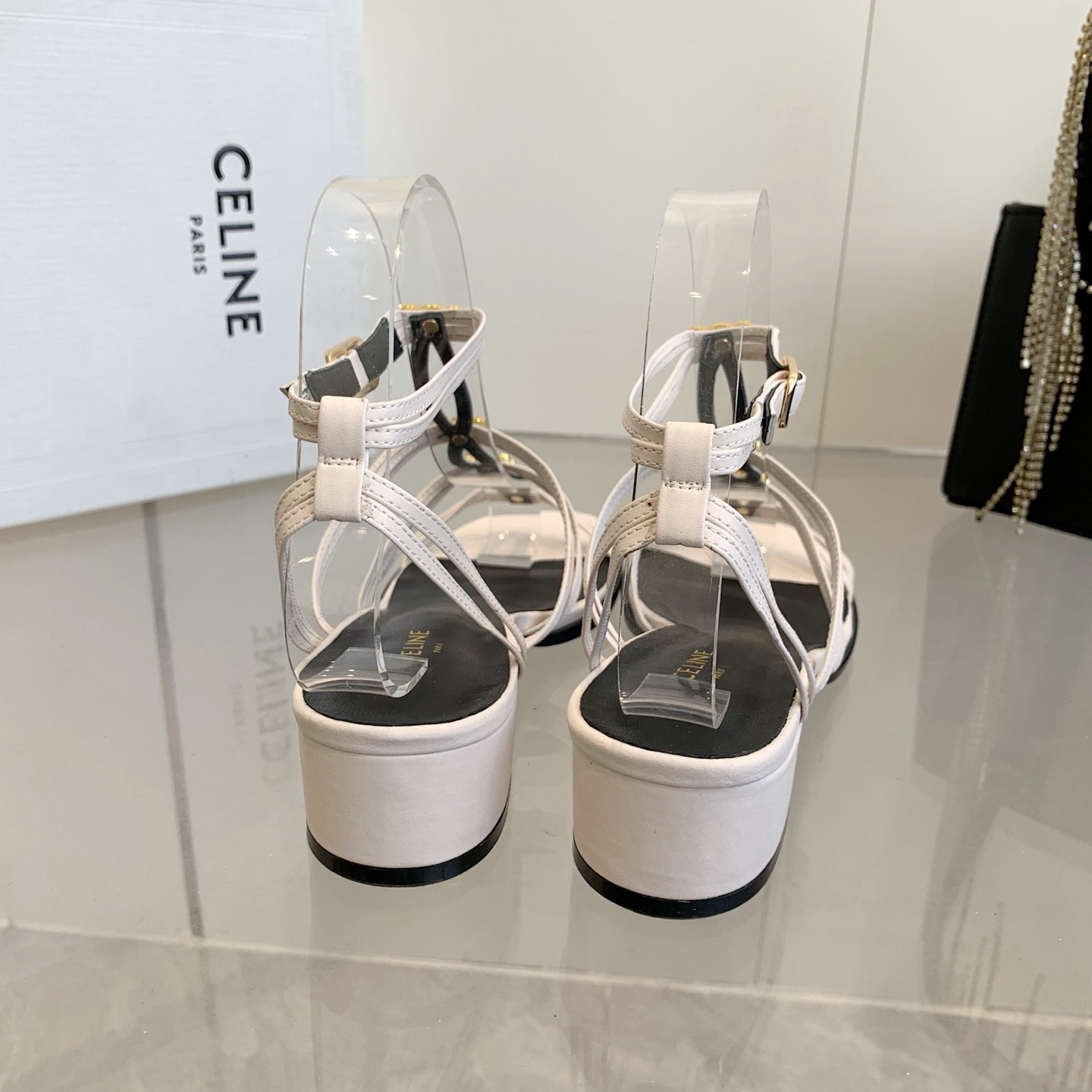 Women Top Quality C*eline shoes