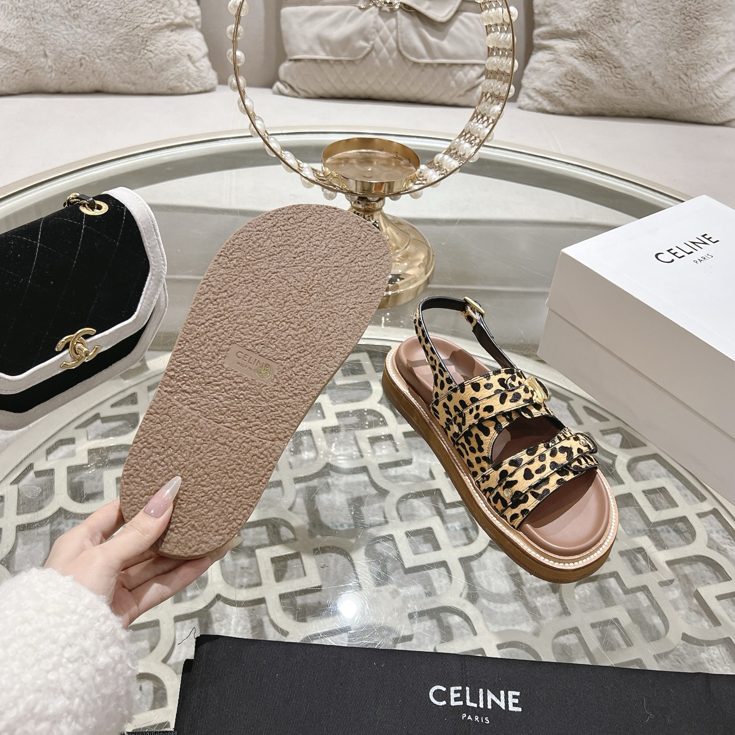 Women Top Quality C*eline shoes