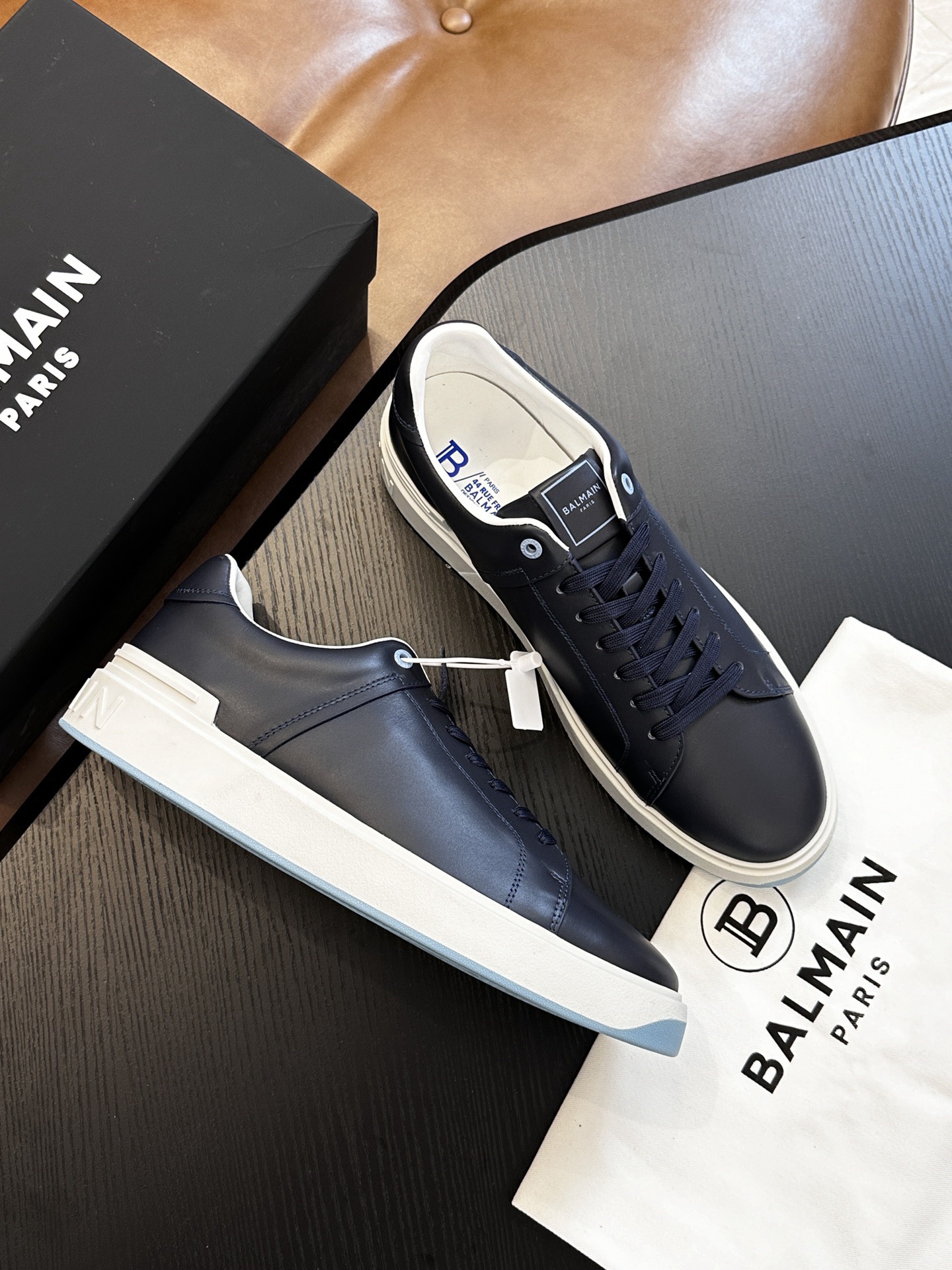 Women Men Top Quality B*almain shoes