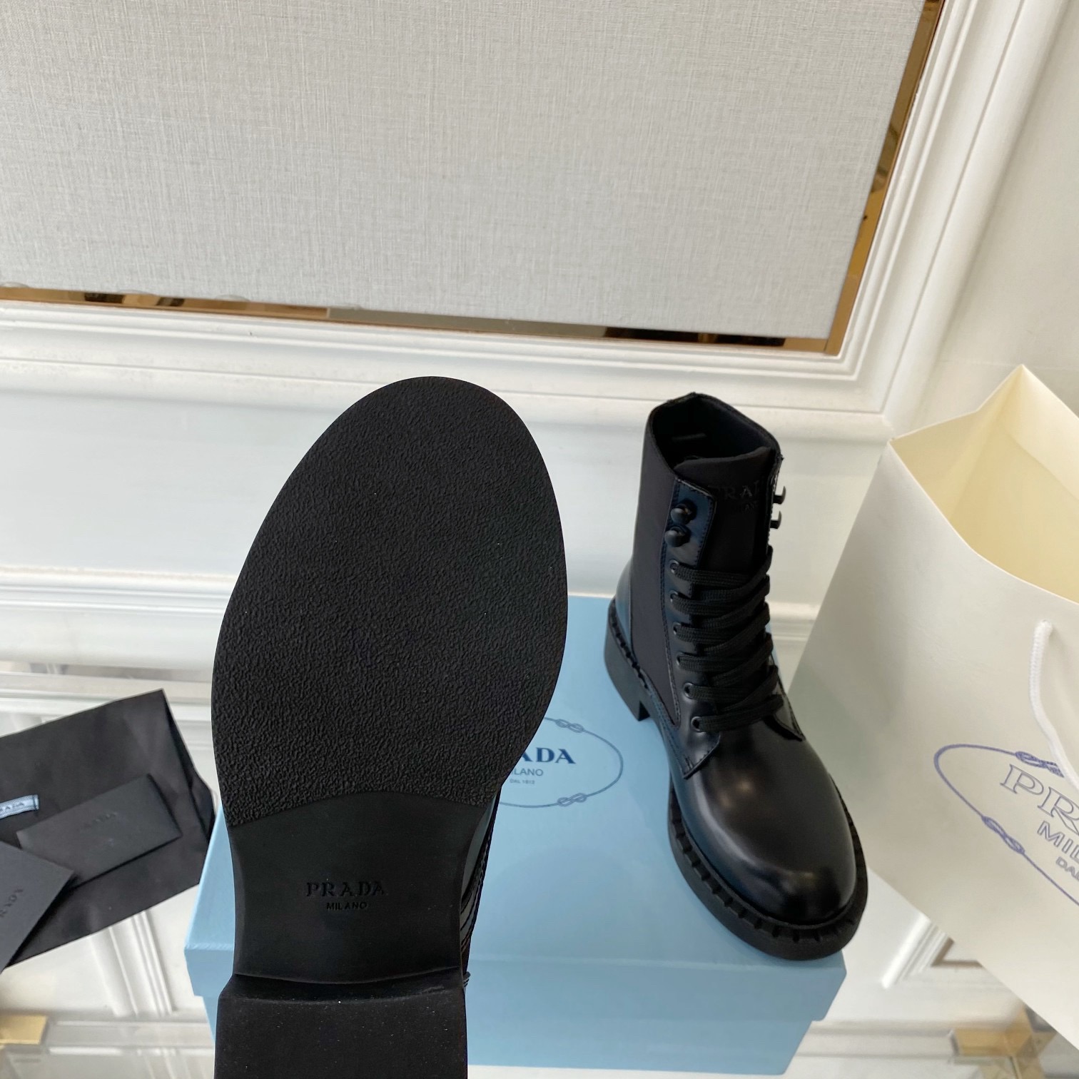 Women Men Top Quality P*rada shoes