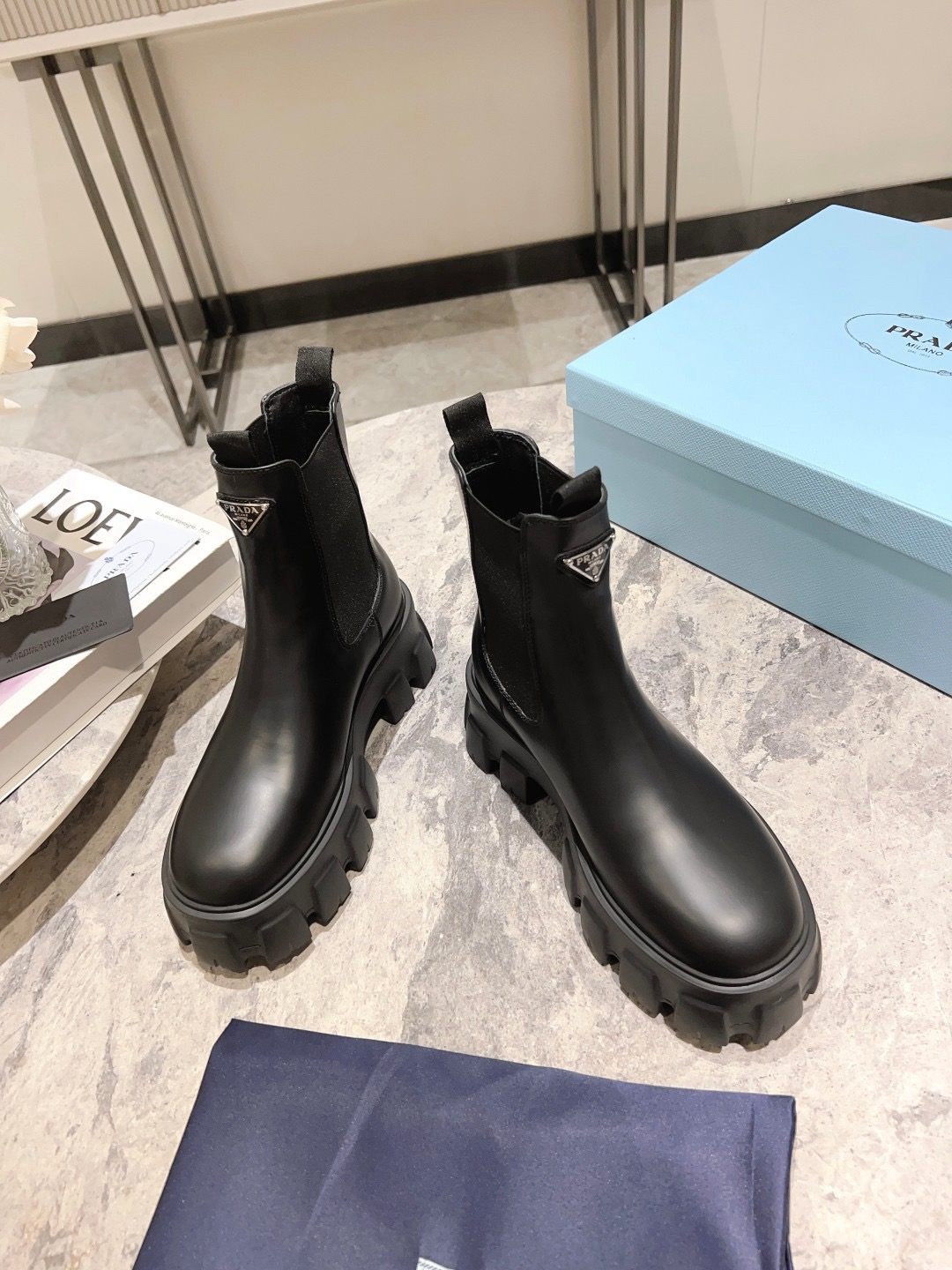 Women Men Top Quality P*rada shoes