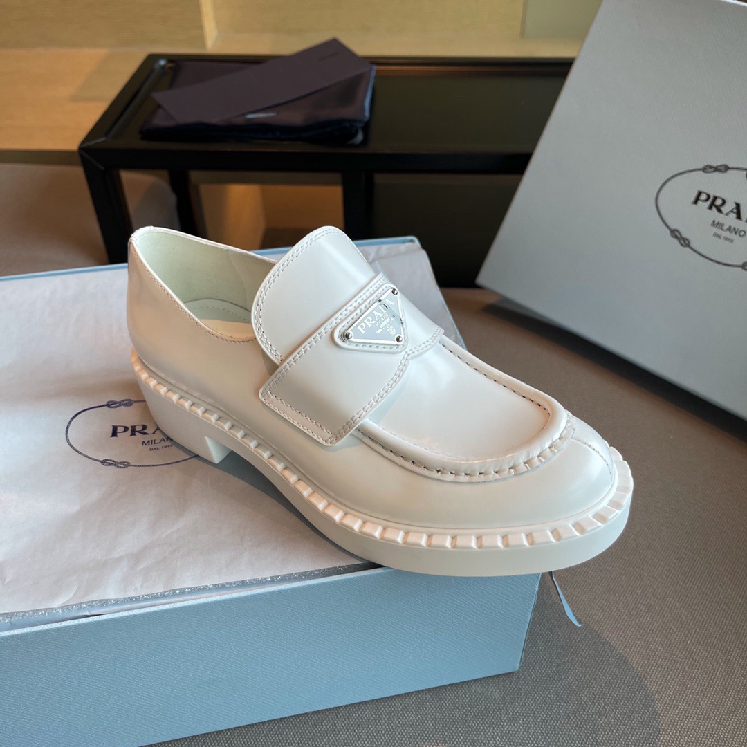 Women Men Top Quality P*rada shoes