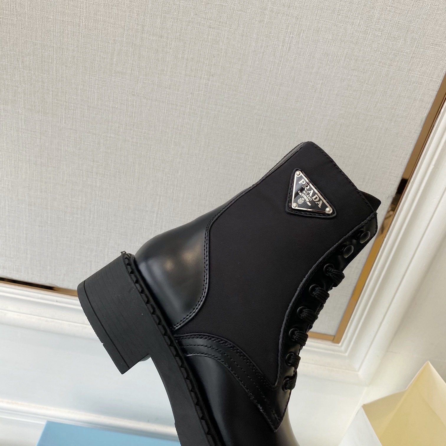 Women Men Top Quality P*rada shoes