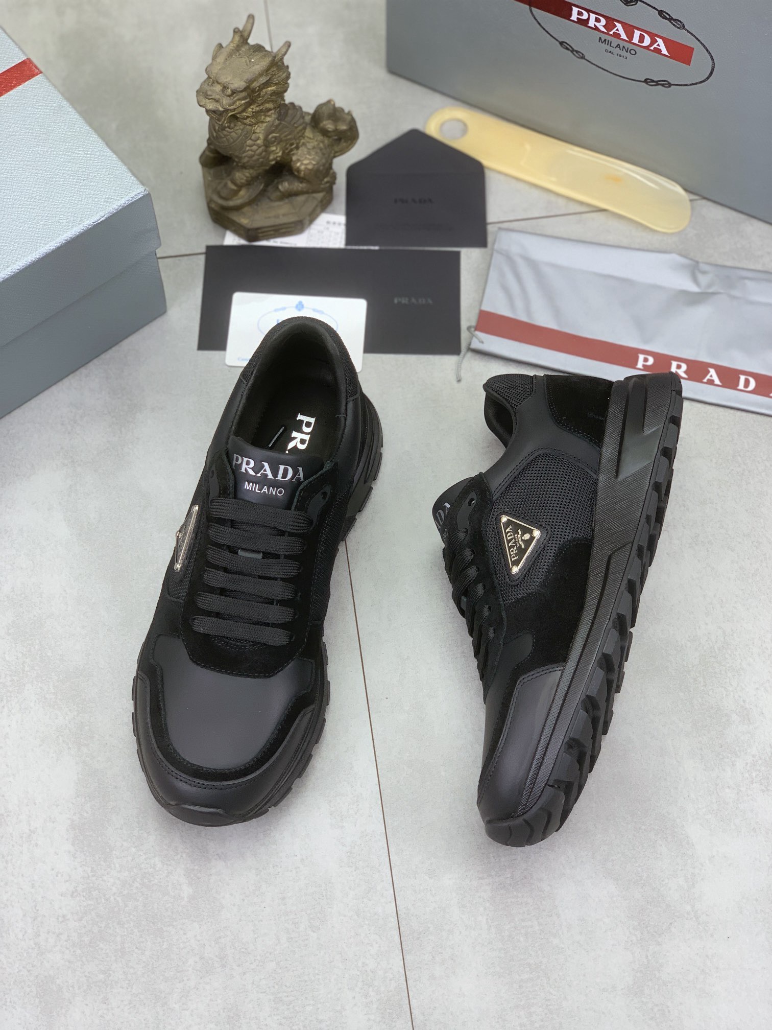 Women Men Top Quality P*rada shoes