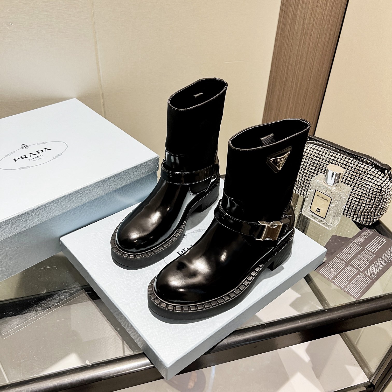 Women Men Top Quality P*rada shoes