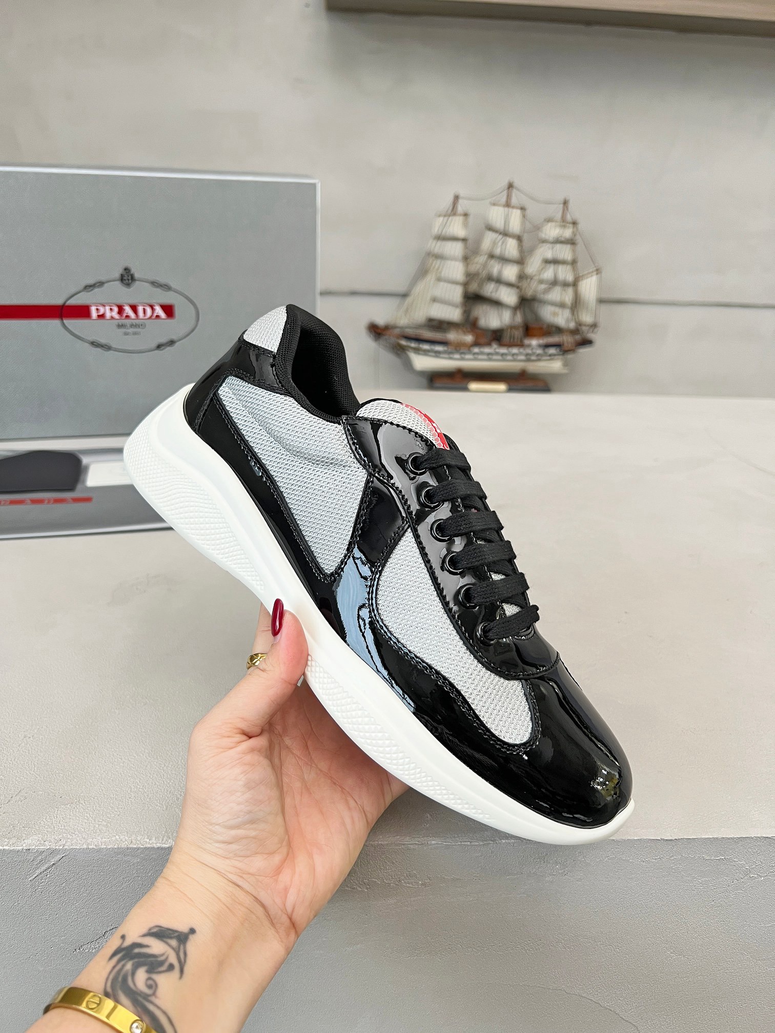 Women Men Top Quality P*rada shoes