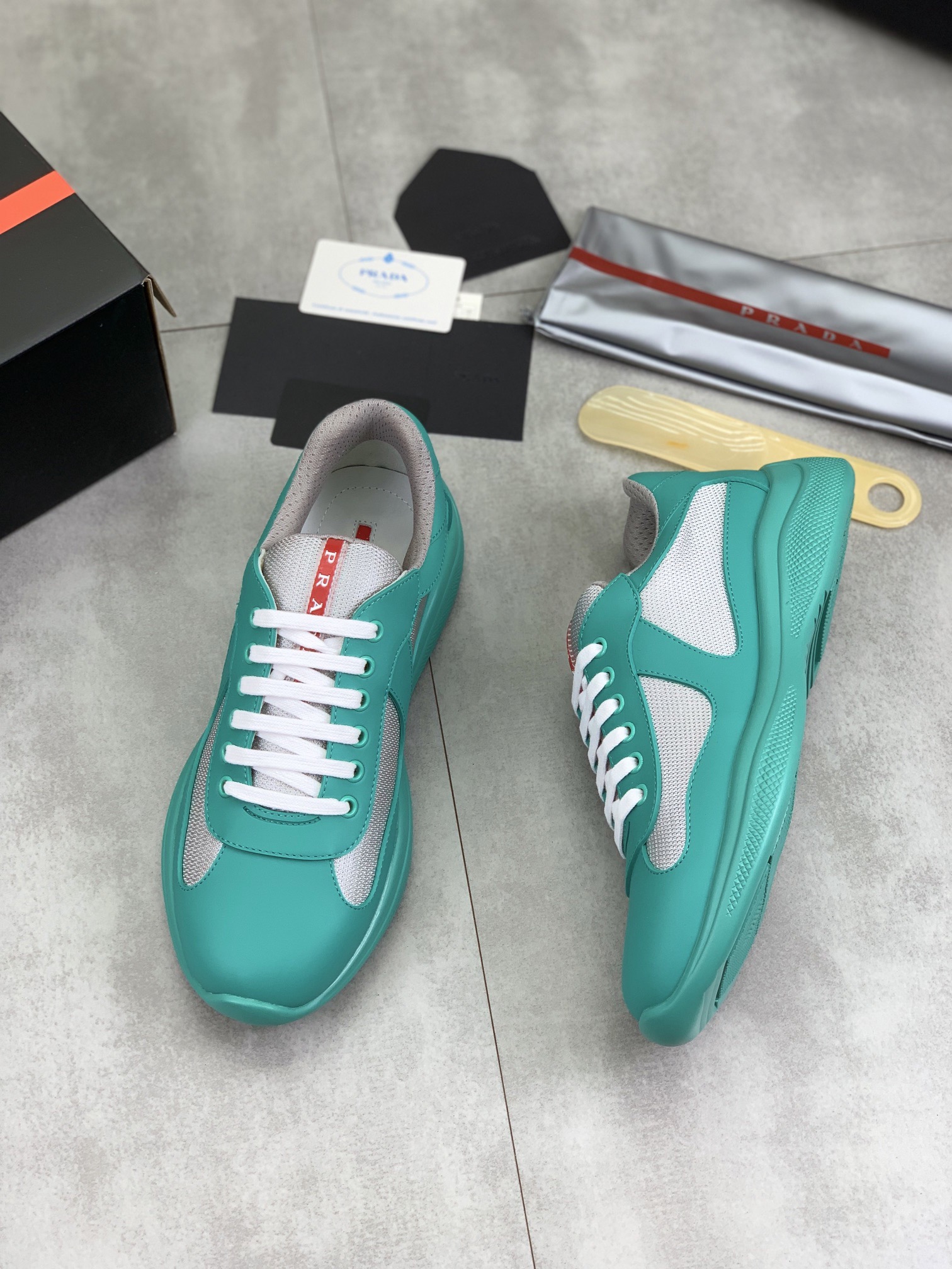 Women Men Top Quality P*rada shoes