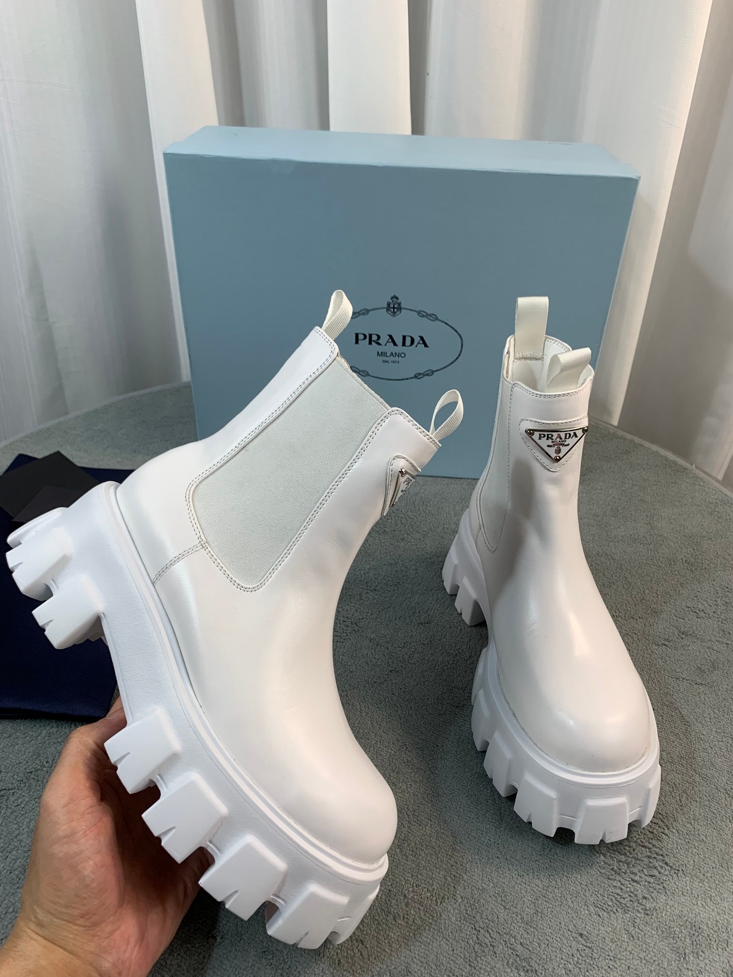 Women Men Top Quality P*rada shoes