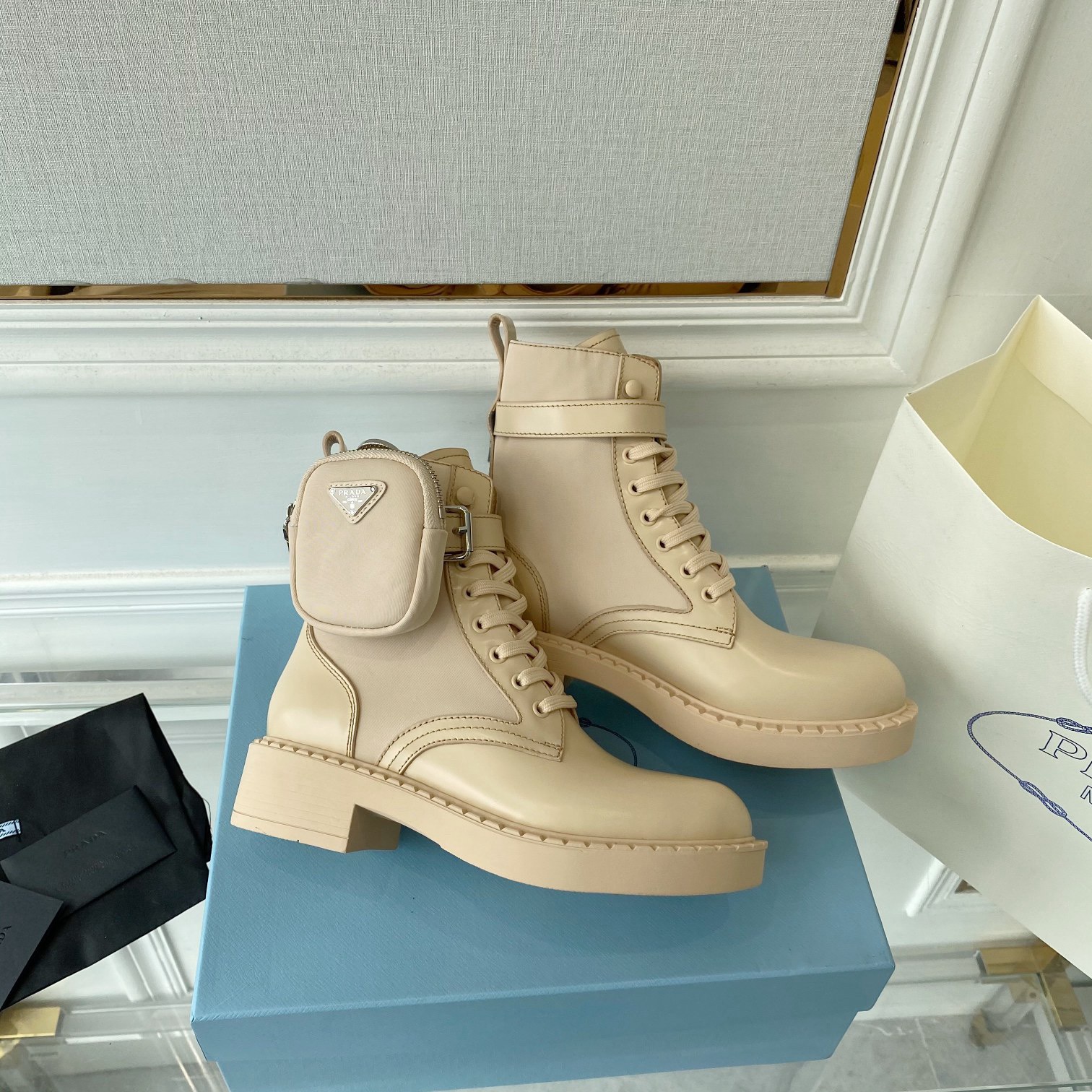 Women Men Top Quality P*rada shoes
