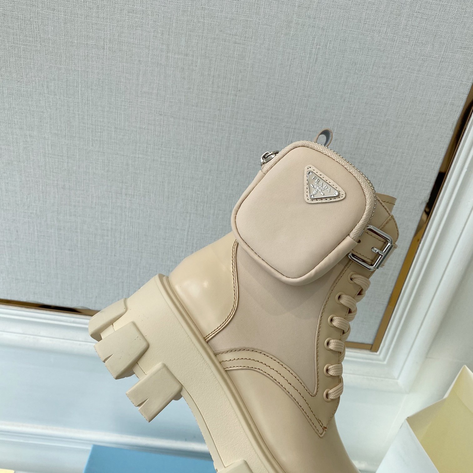 Women Men Top Quality P*rada shoes