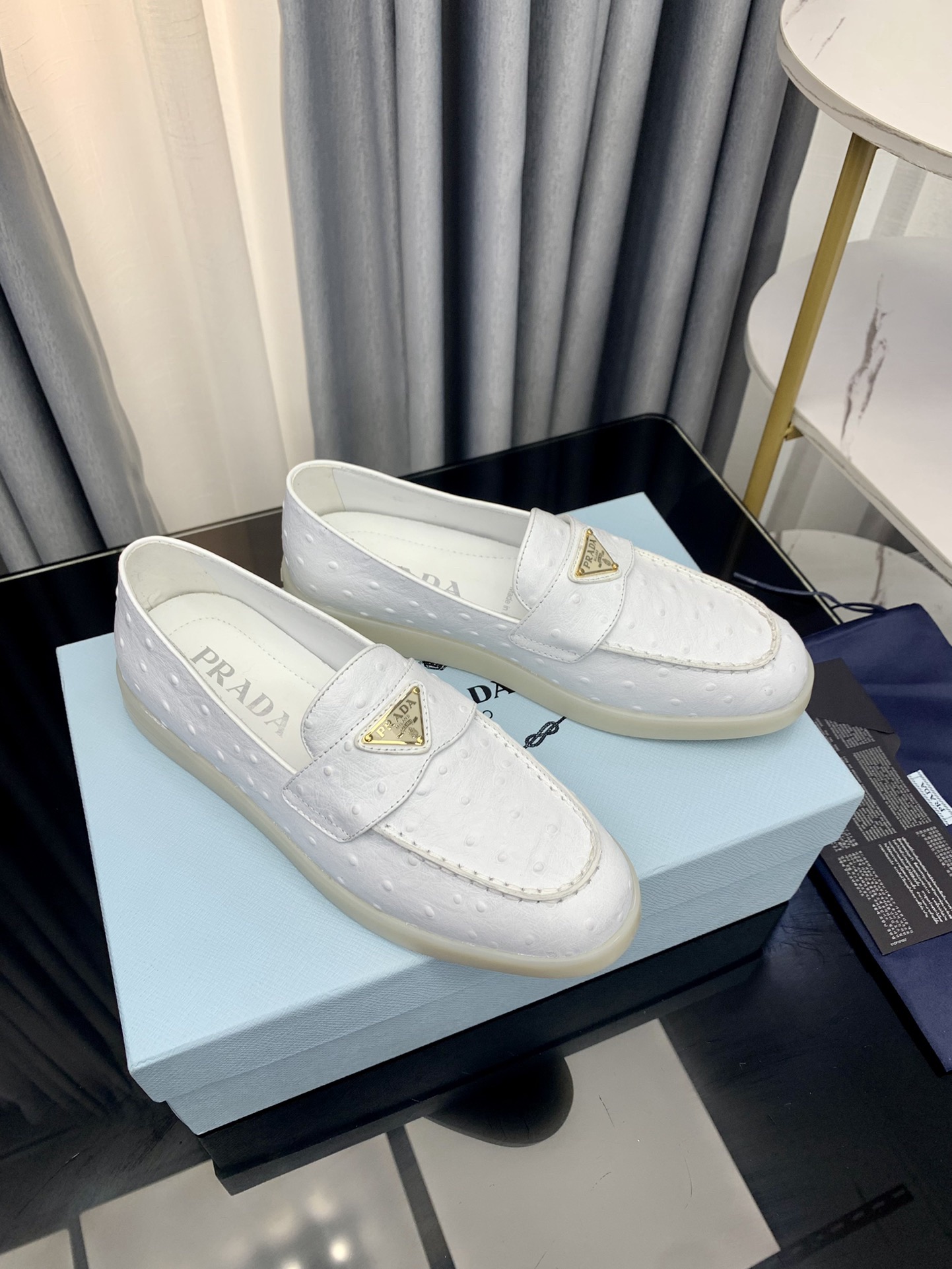 Women Men Top Quality P*rada shoes