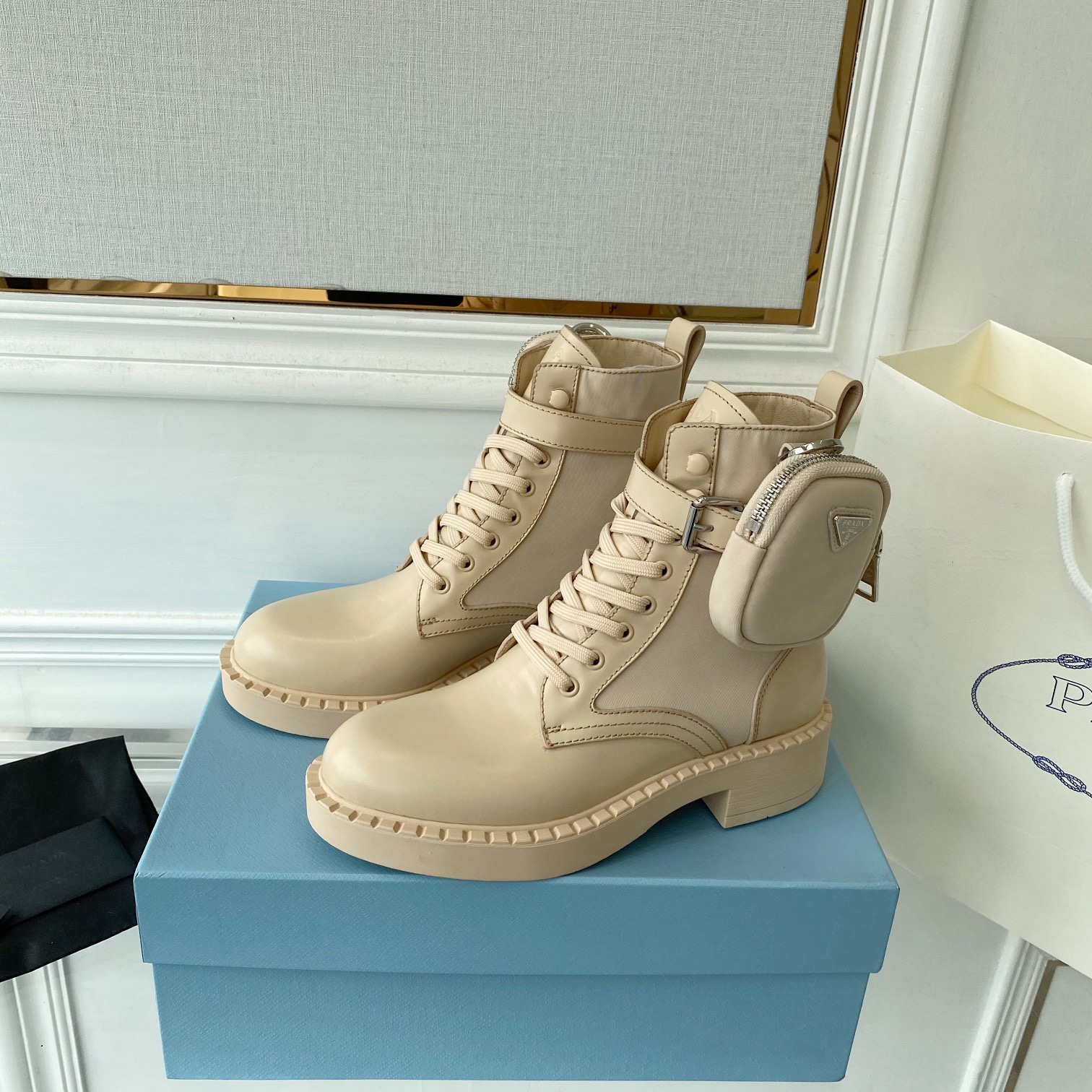 Women Men Top Quality P*rada shoes