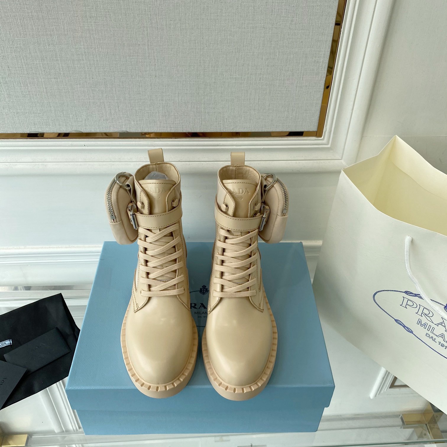 Women Men Top Quality P*rada shoes