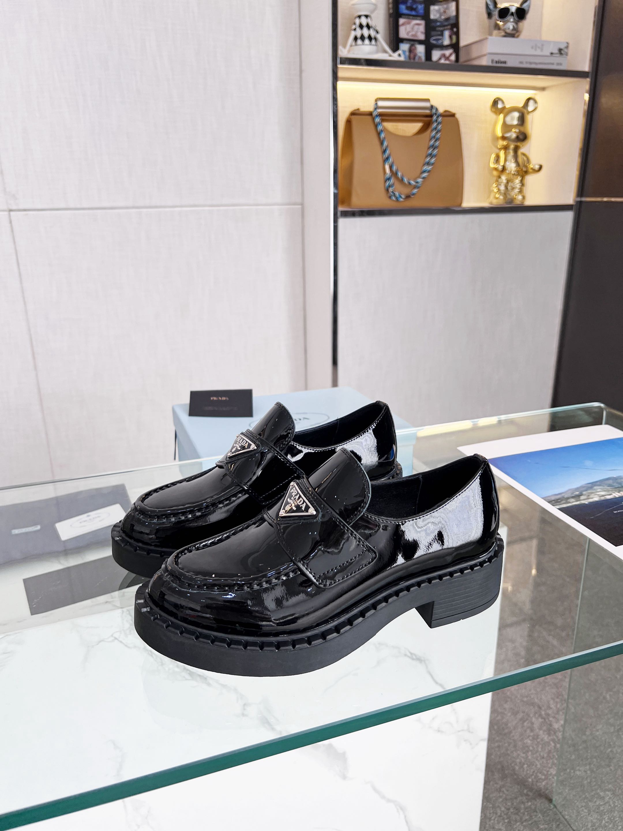Women Men Top Quality P*rada shoes