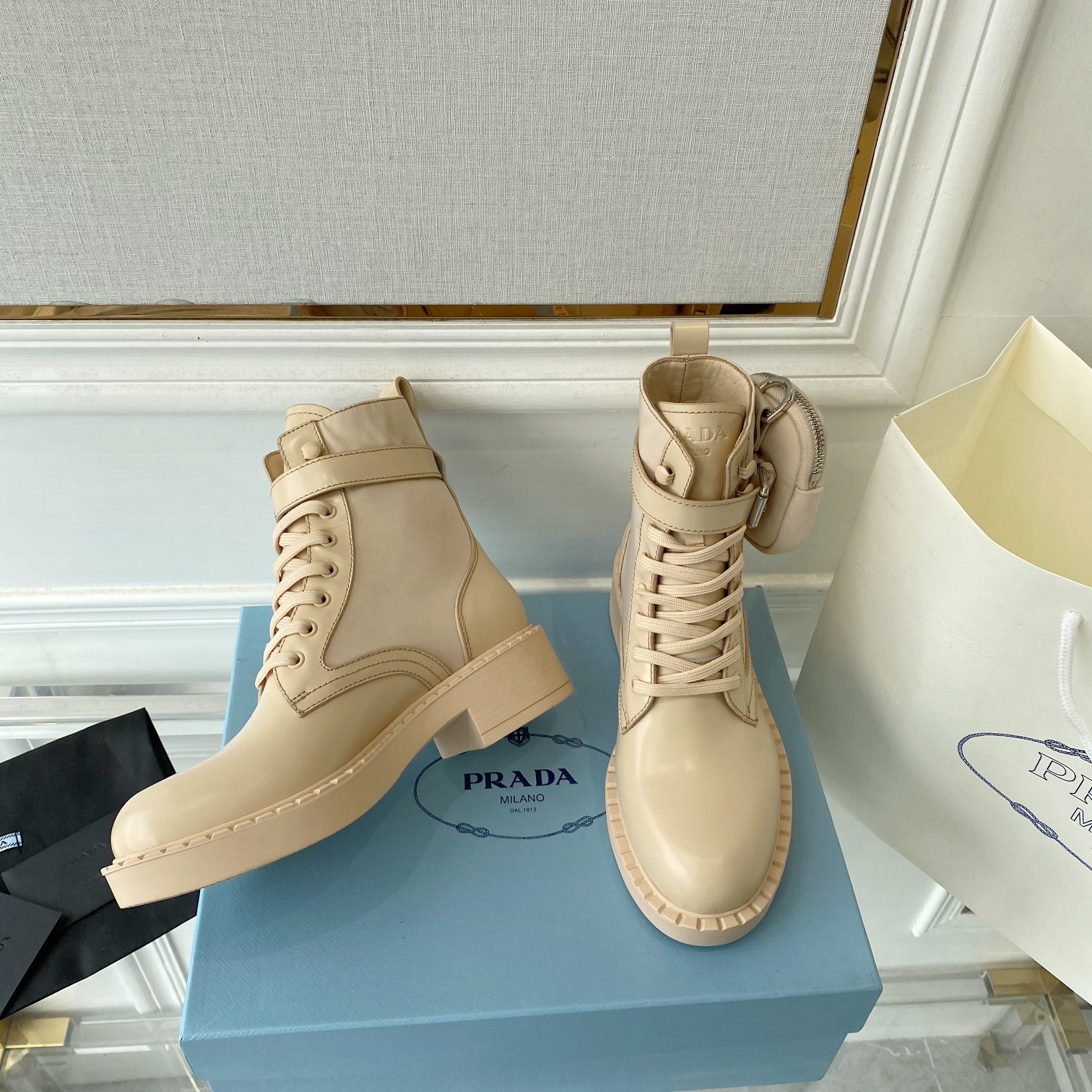Women Men Top Quality P*rada shoes