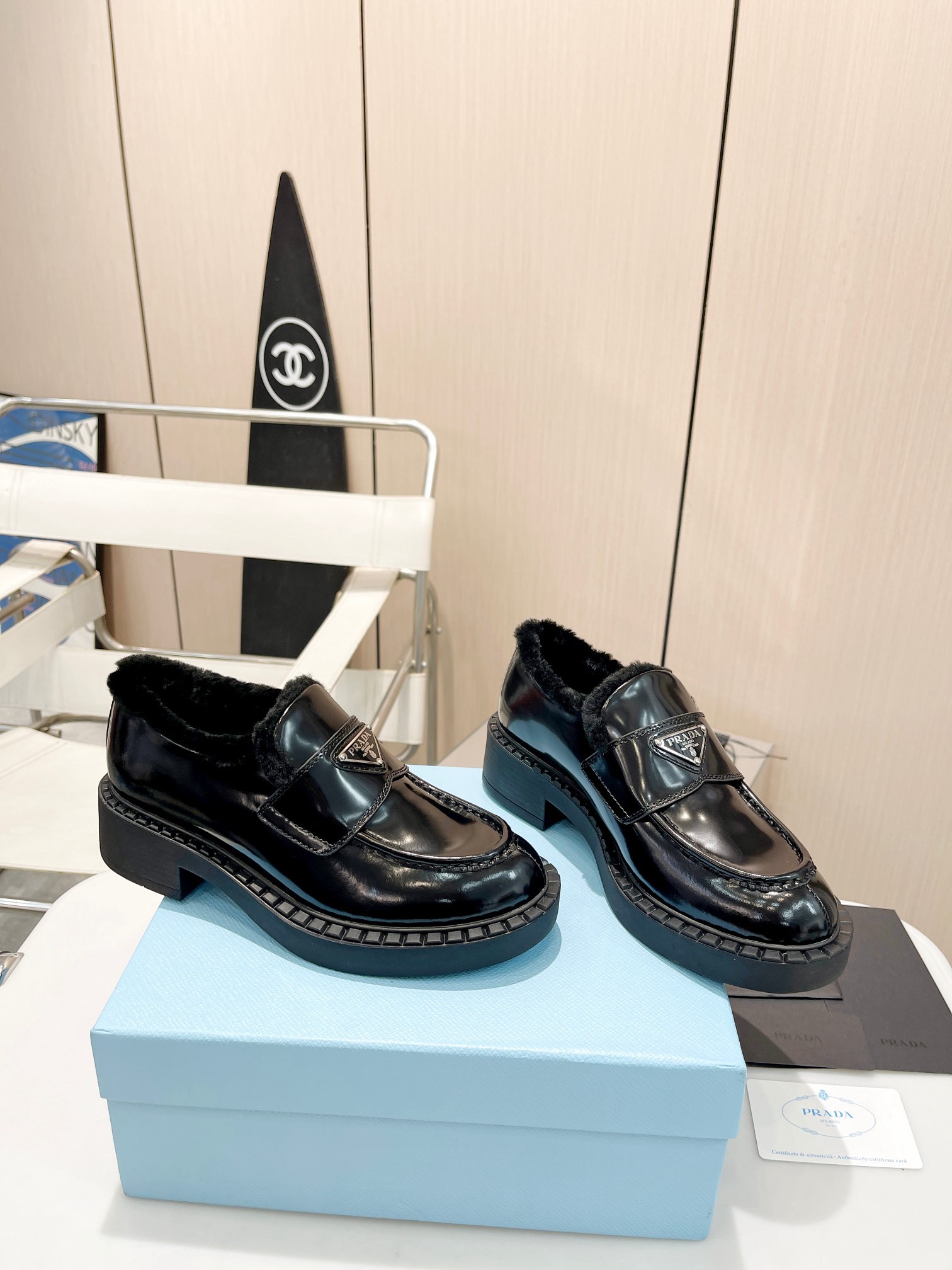 Women Men Top Quality P*rada shoes