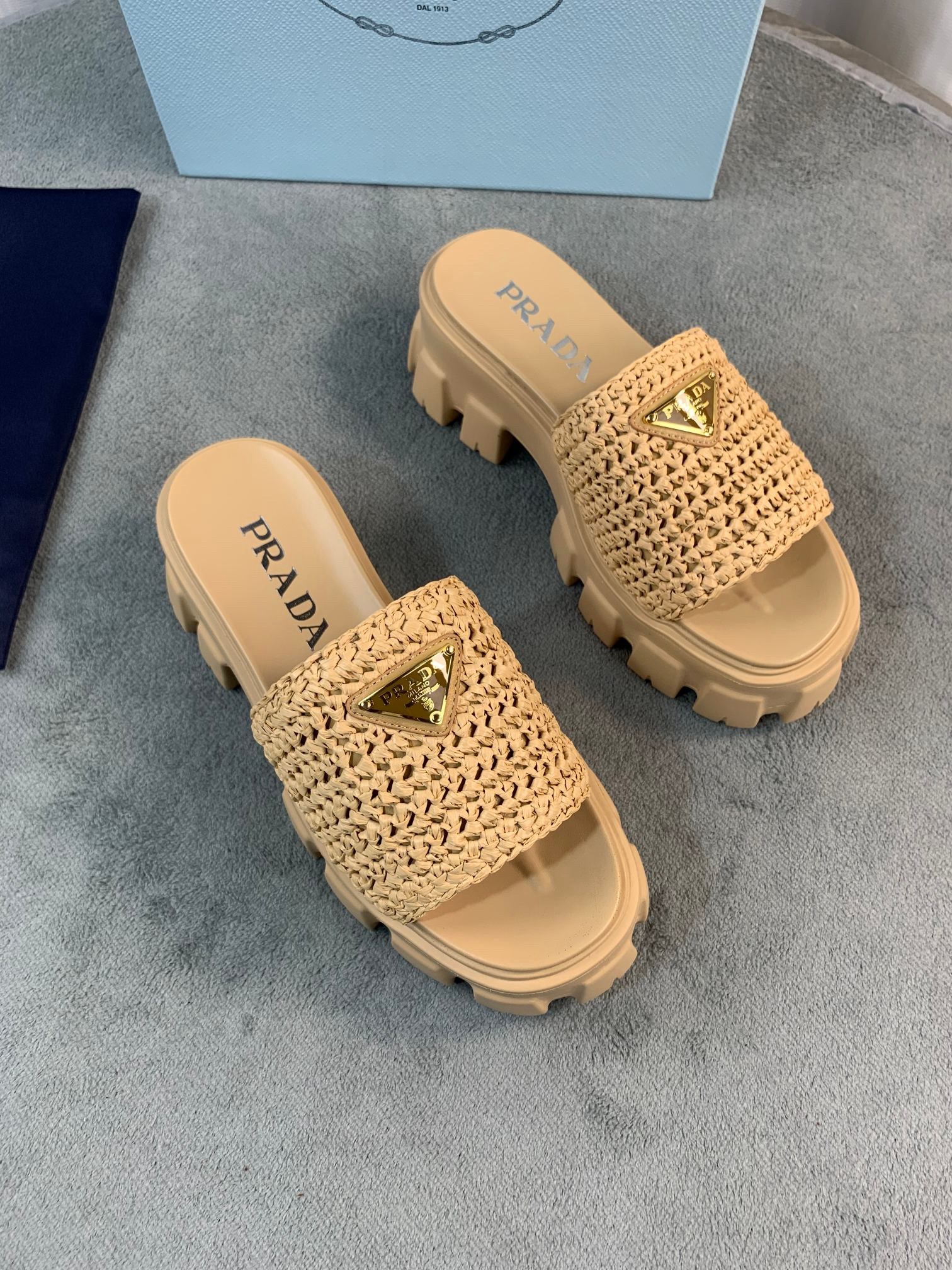 Women Top Quality P*rada shoes 6cm
