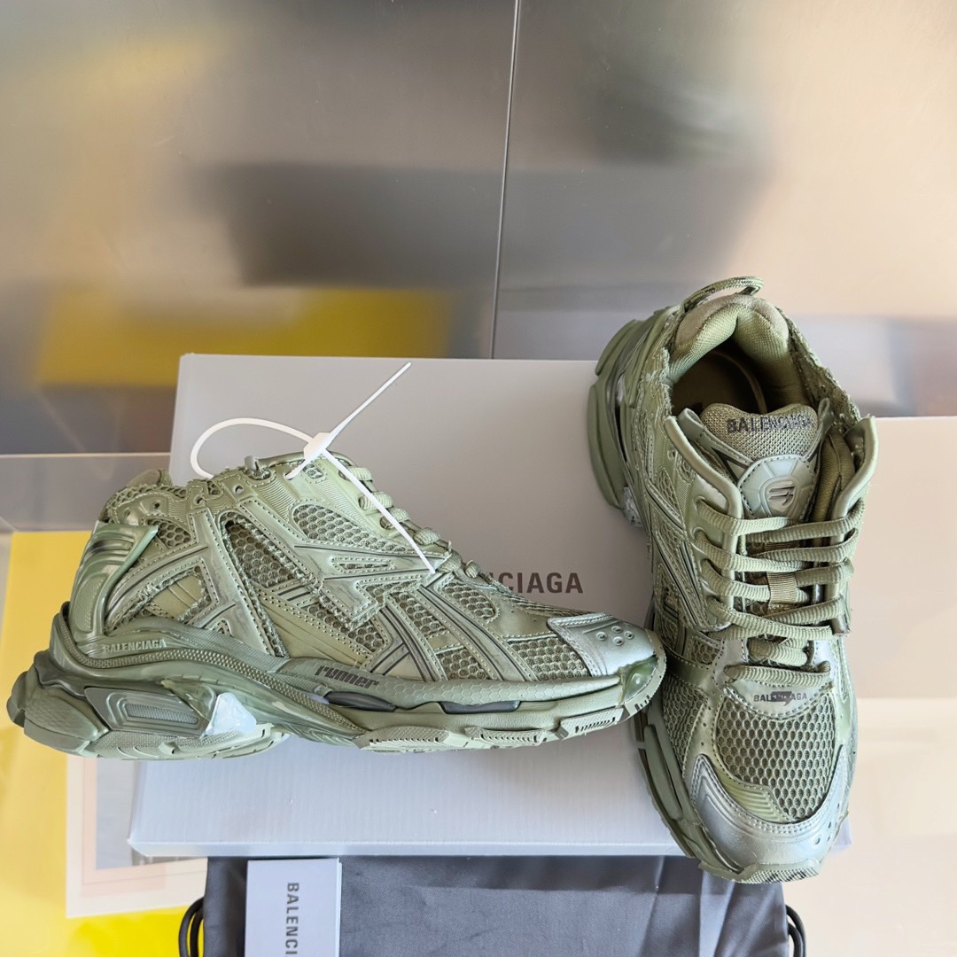 WOMEN SIZE 35-39 Men SIZE 39-45 B*alenciaga Sneaker Top quality 1:1