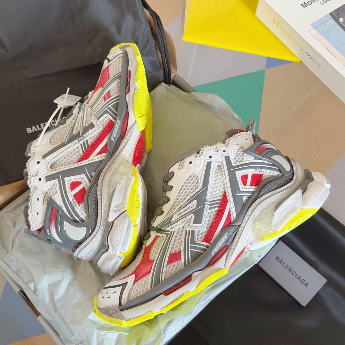 WOMEN SIZE 35-39 Men SIZE 39-45 B*alenciaga Sneaker Top quality 1:1