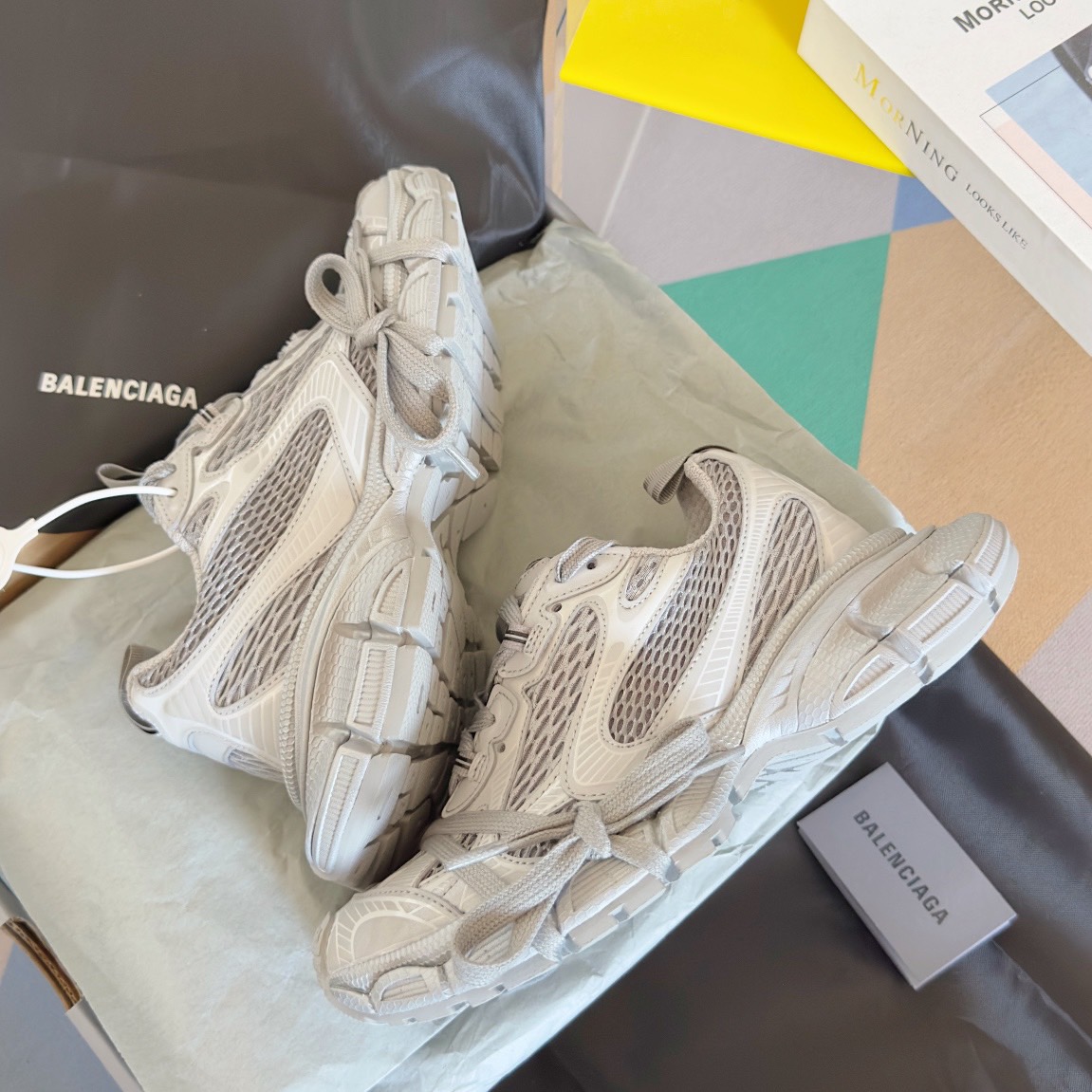 WOMEN SIZE 35-39 Men SIZE 39-45 B*alenciaga Sneaker Top quality 1:1