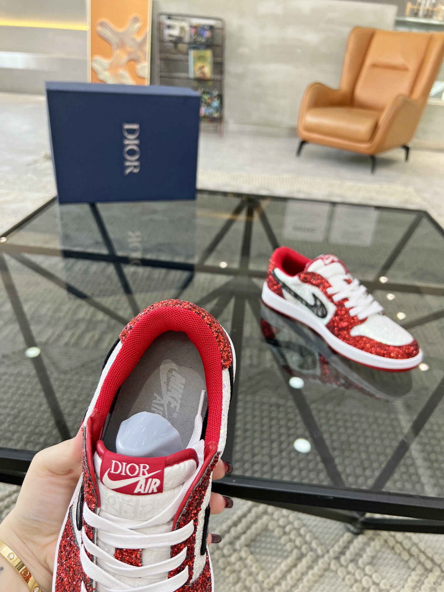 Nike Air Jordan 1