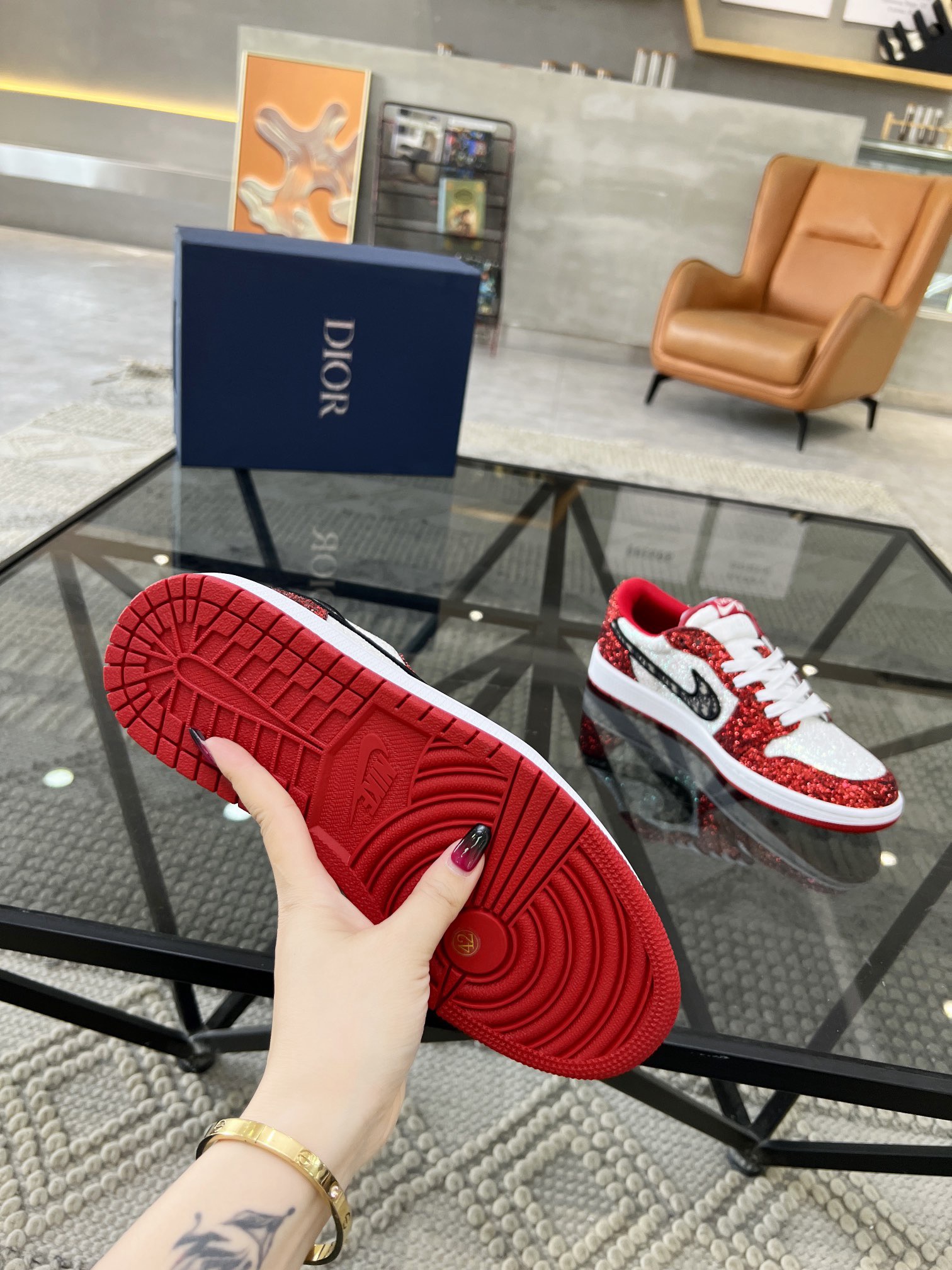 Nike Air Jordan 1