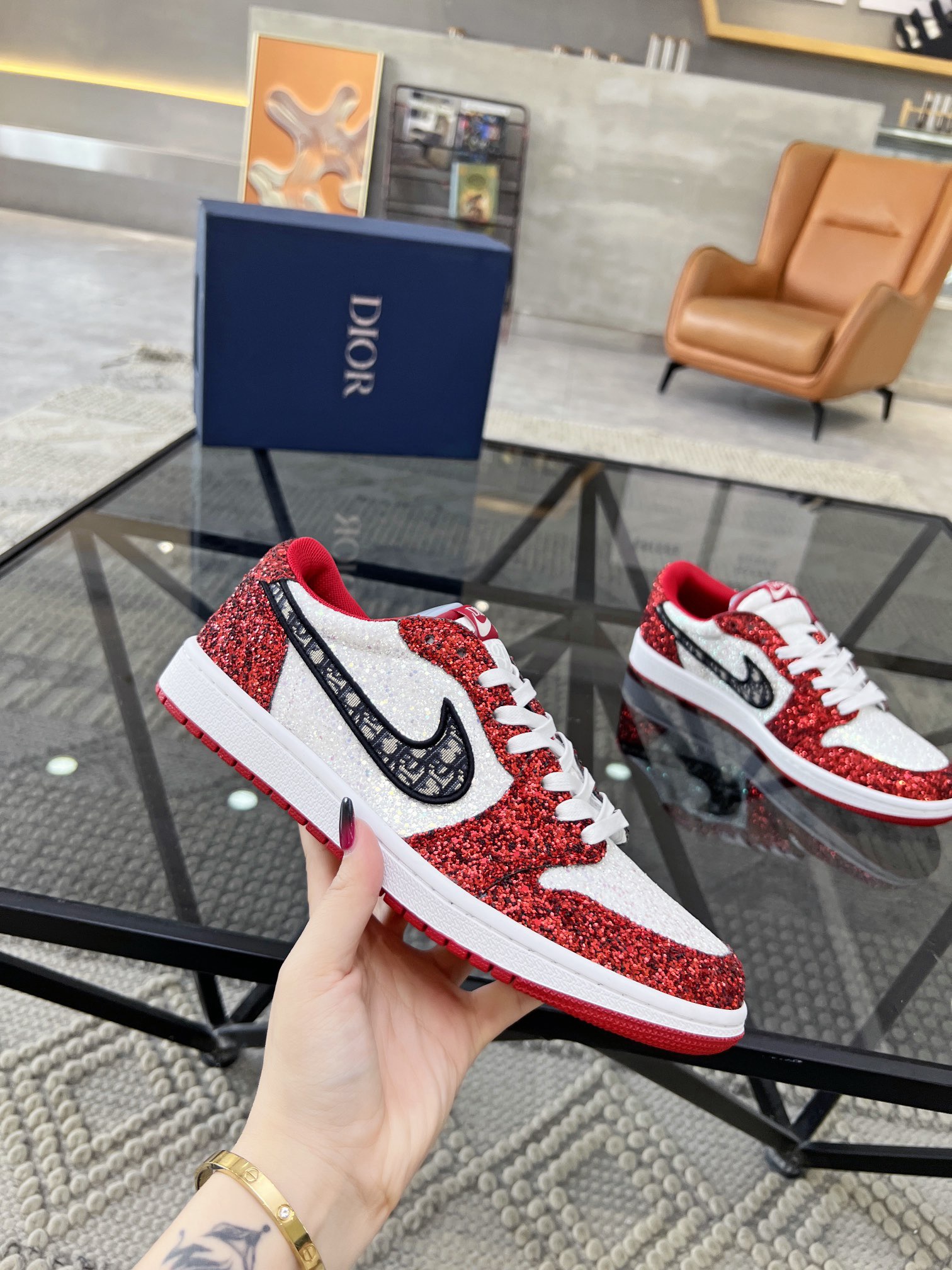 Nike Air Jordan 1