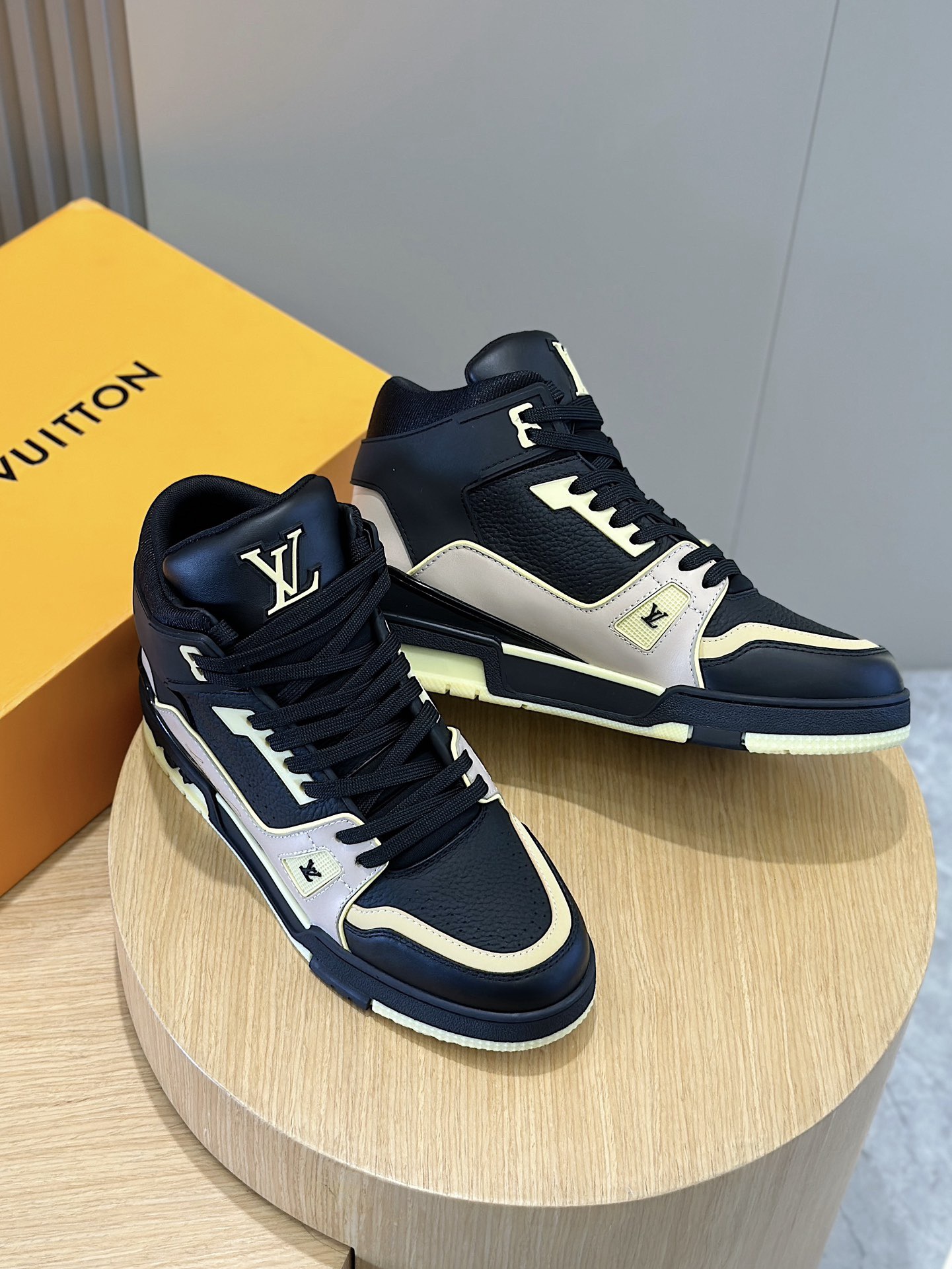Men L*ouis V*uitton Top Sneaker L*V Shoes