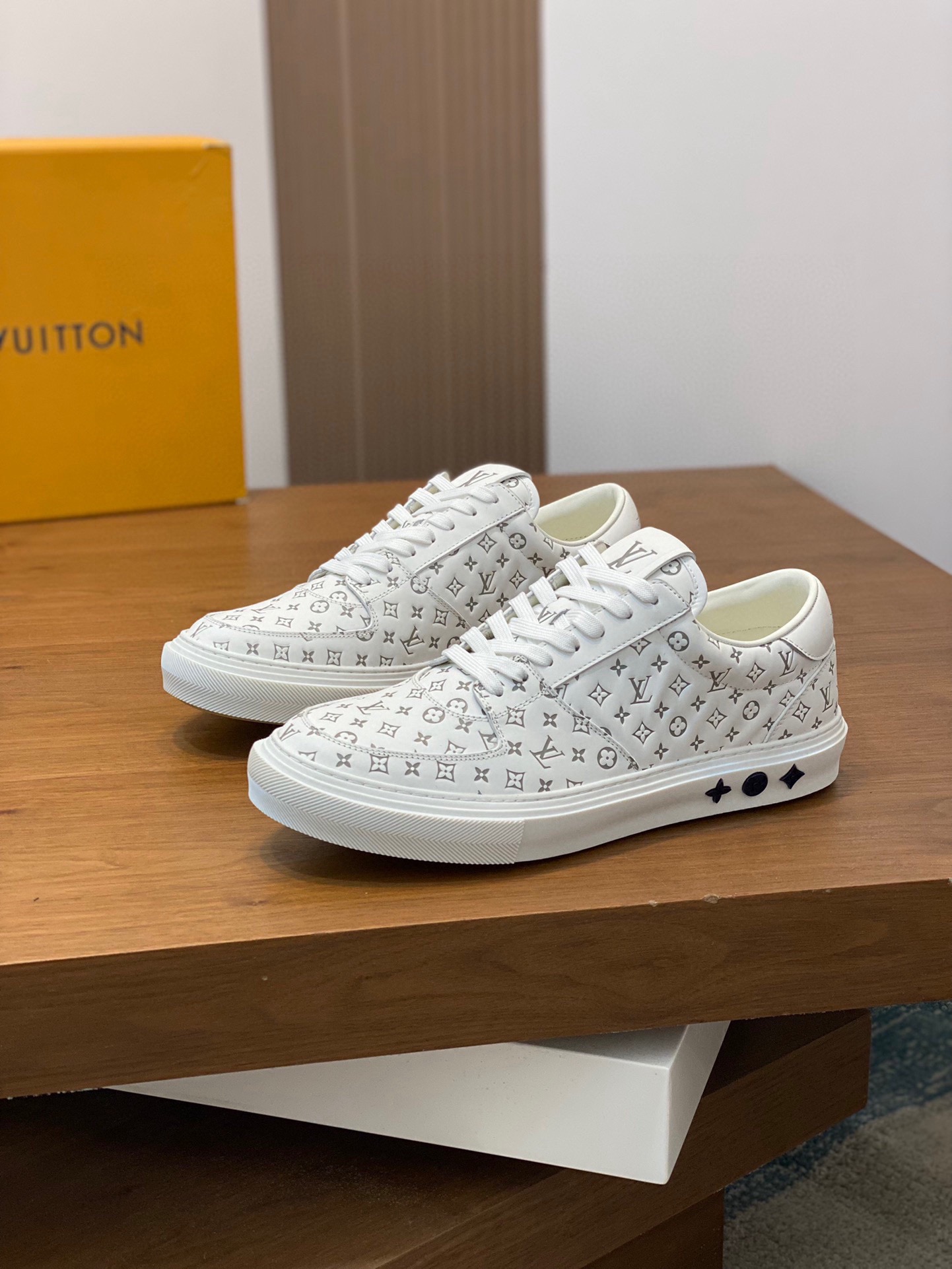 Men L*ouis V*uitton Top Sneaker L*V Shoes