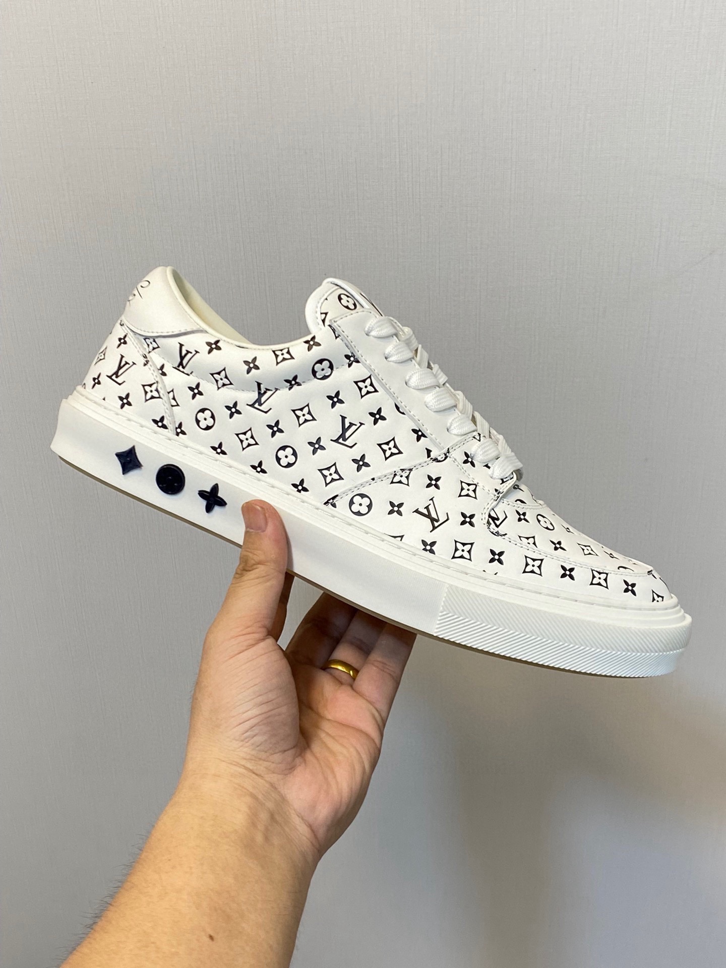 Men L*ouis V*uitton Top Sneaker L*V Shoes